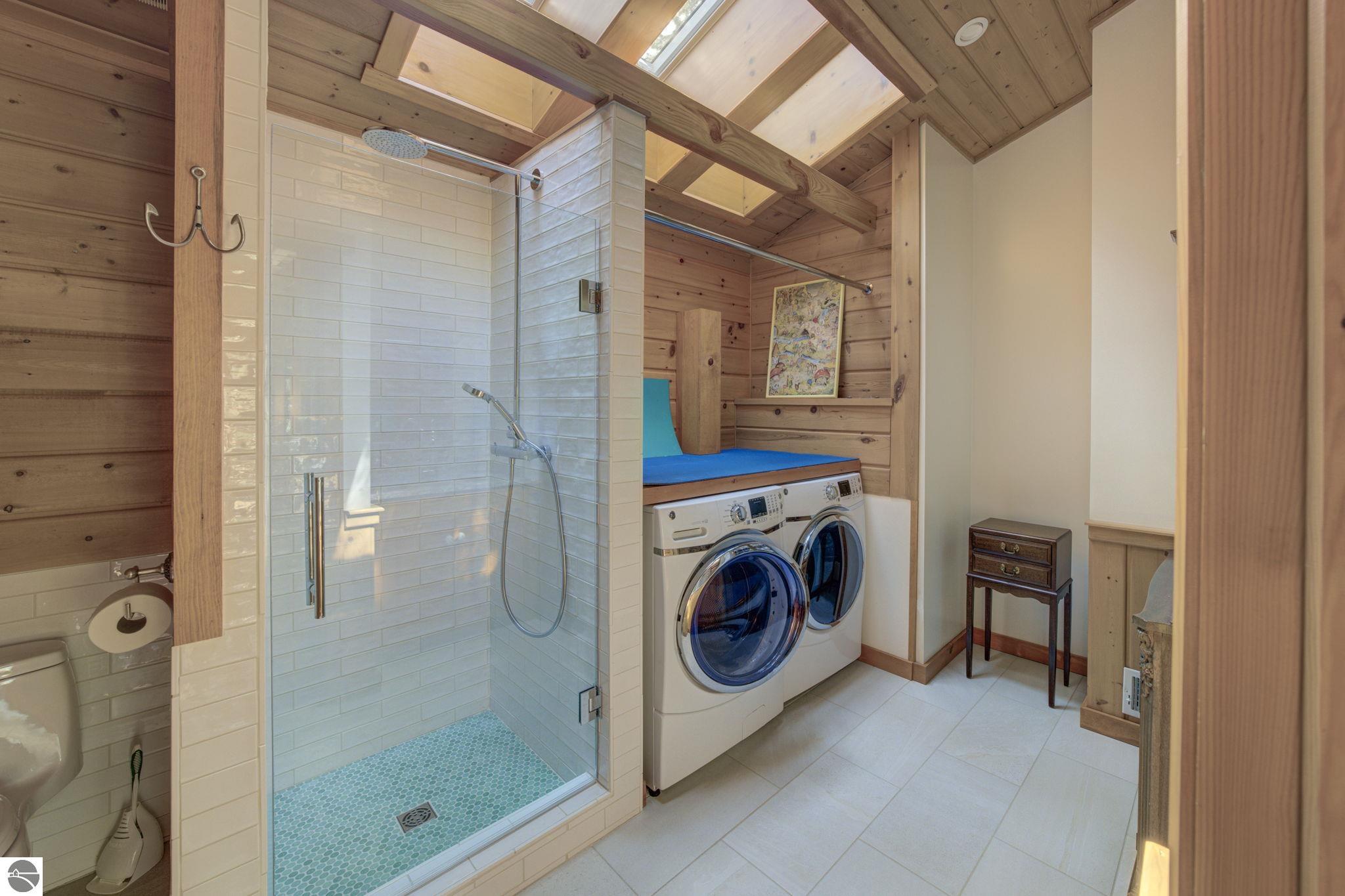 5593 N Leland Woods Drive