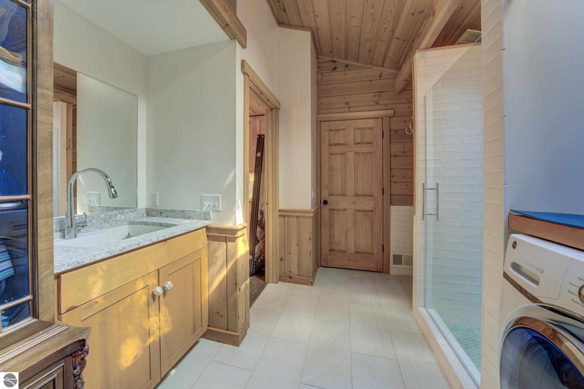 5593 N Leland Woods Drive