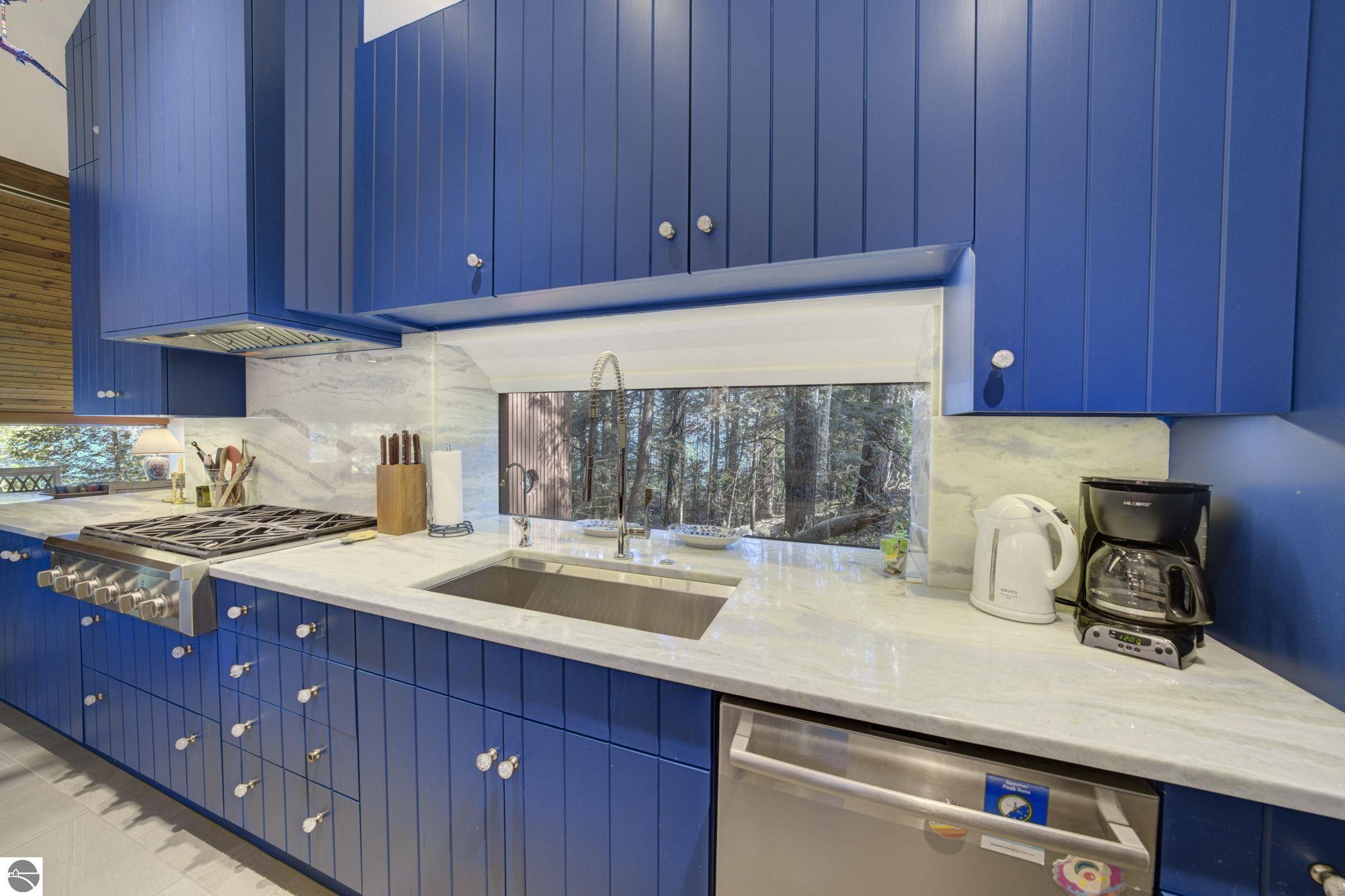 5593 N Leland Woods Drive