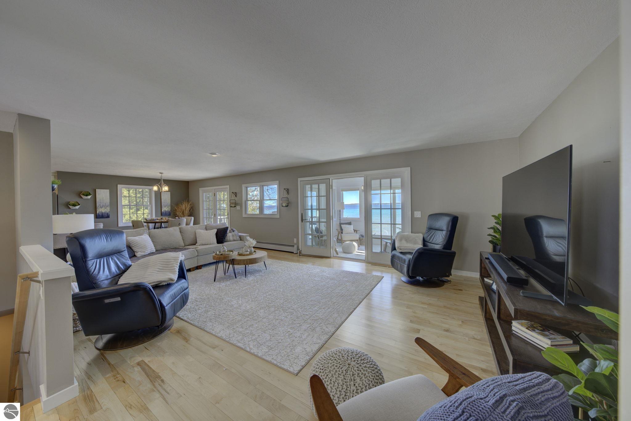 705 S Nanagosa Trail