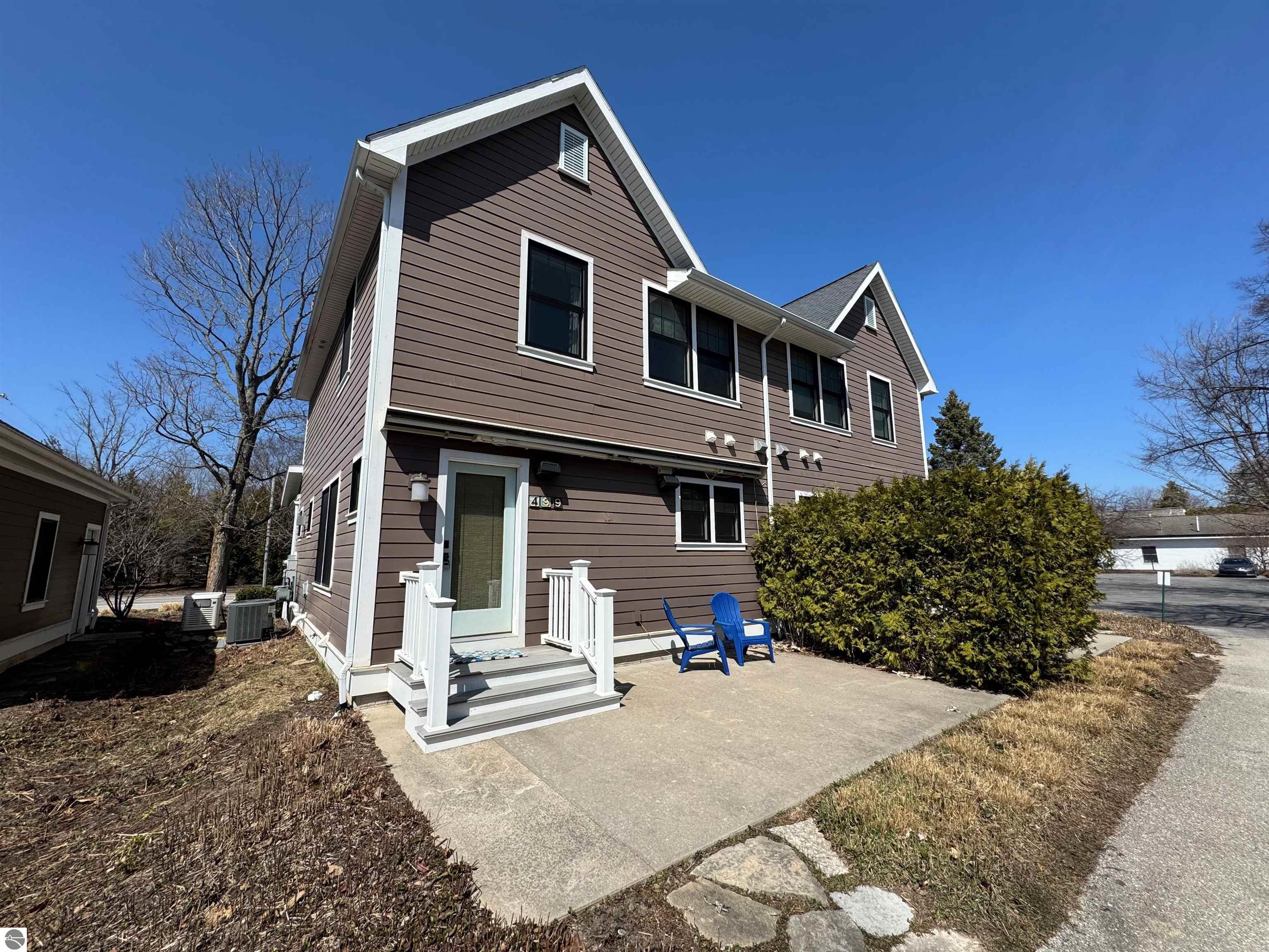 499 S Main Street # 2