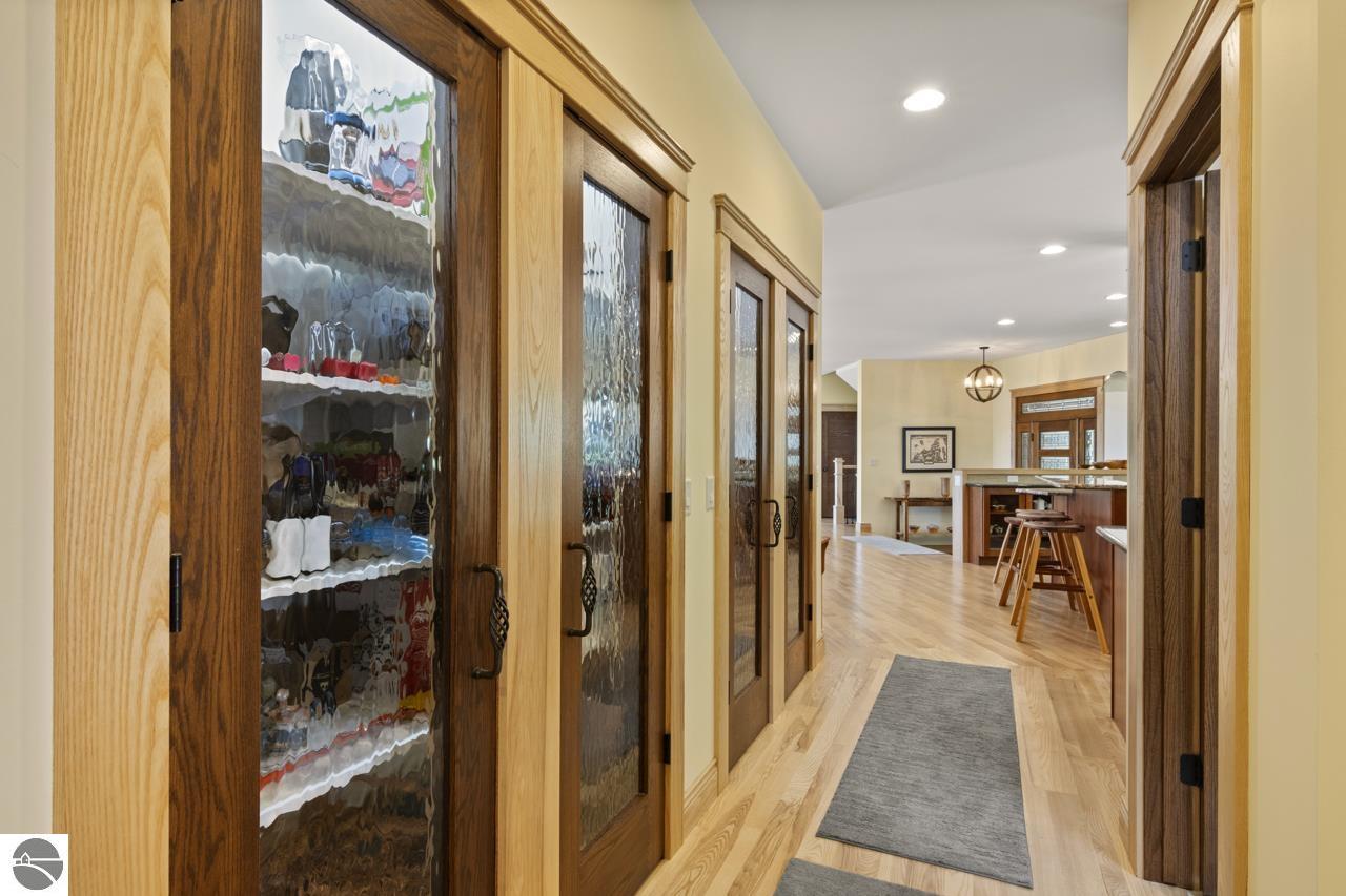 4201 N High Bluffs Drive