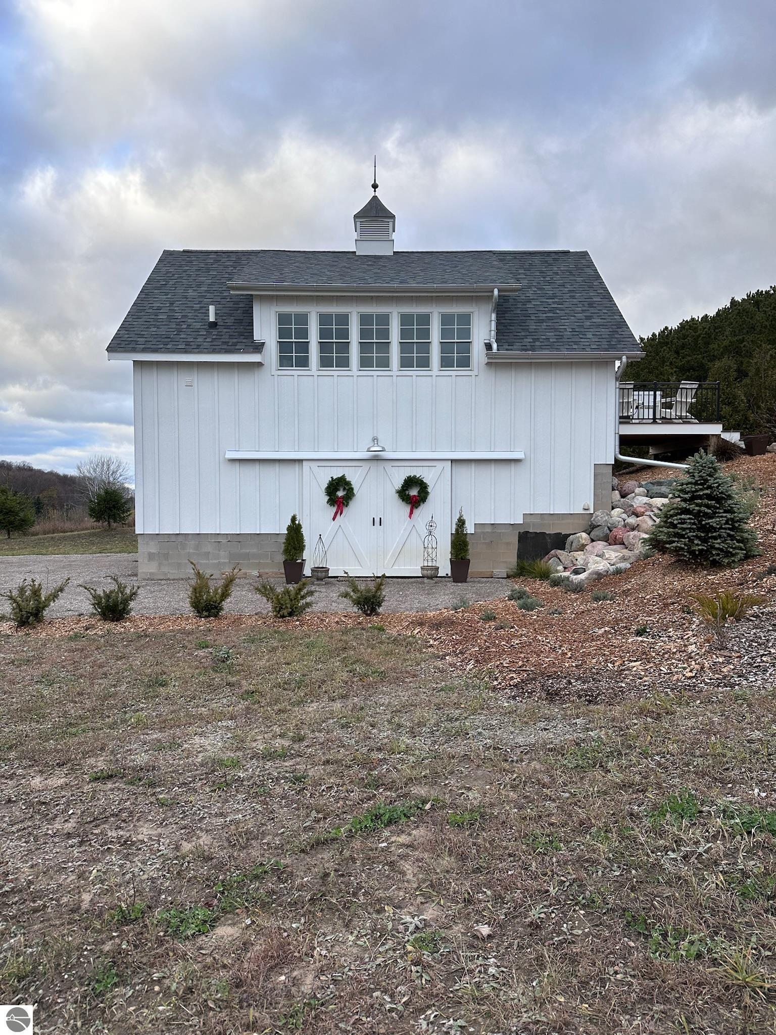2494 N Setterbo Road