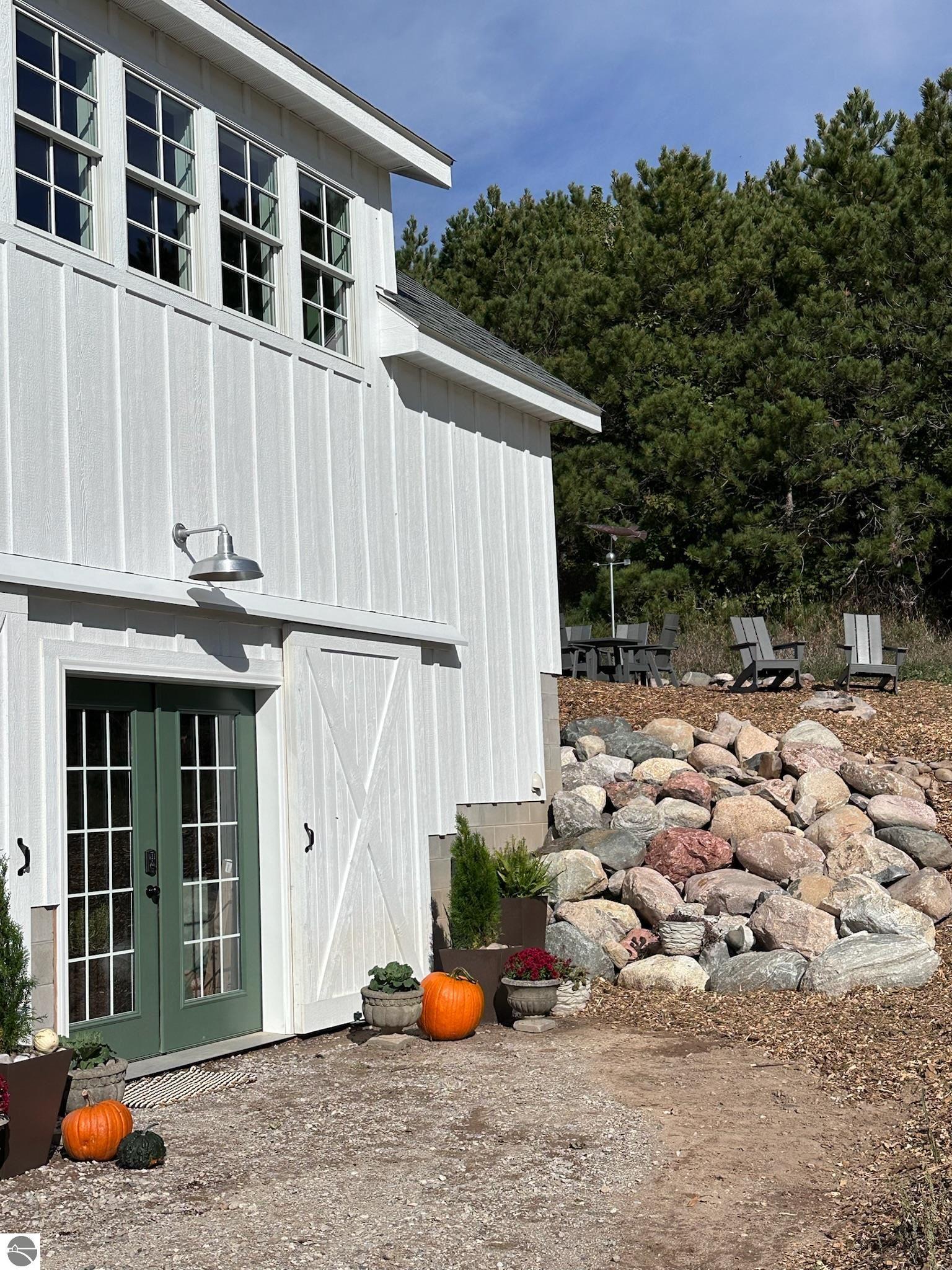 2494 N Setterbo Road