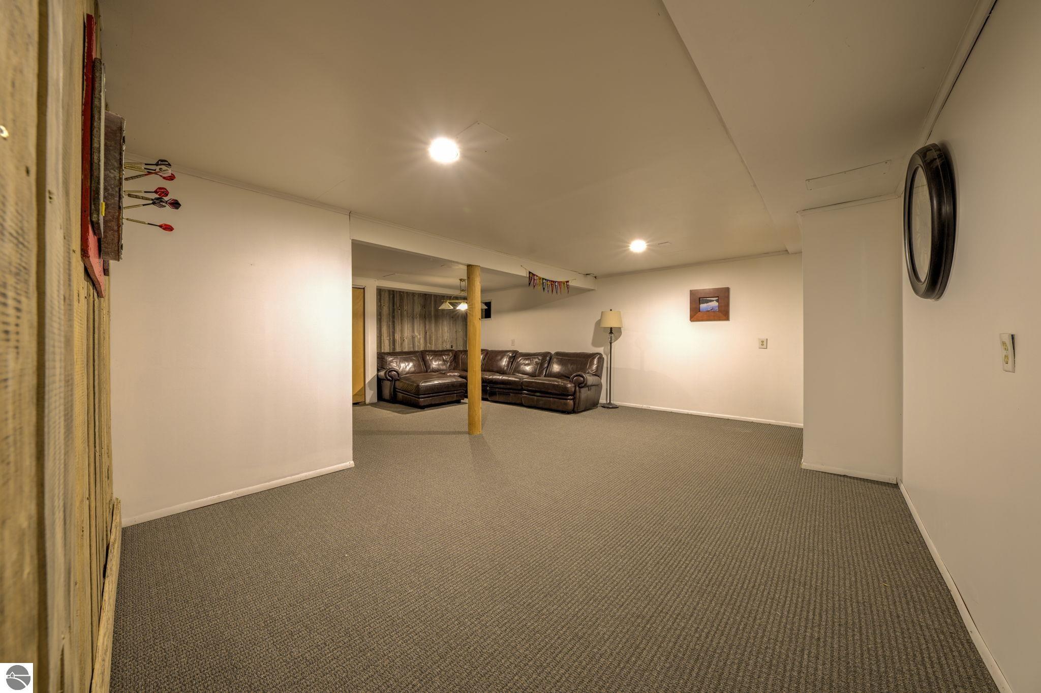 310 W Broadway