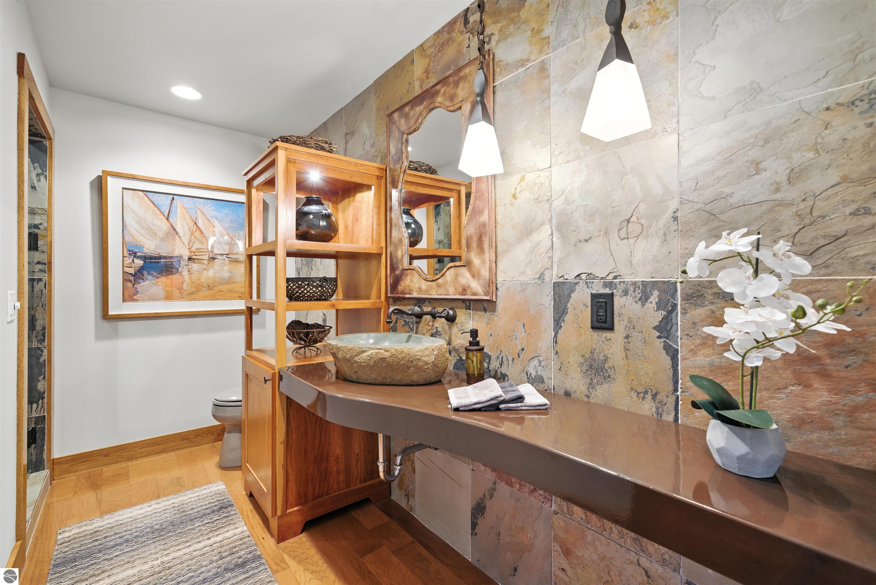 400 S Stony Point Road