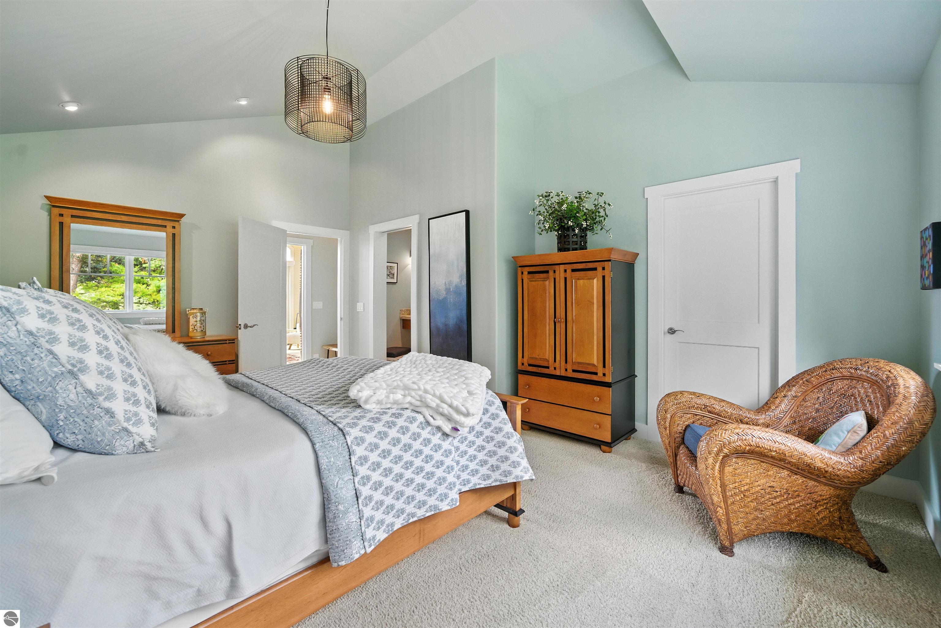 400 S Stony Point Road