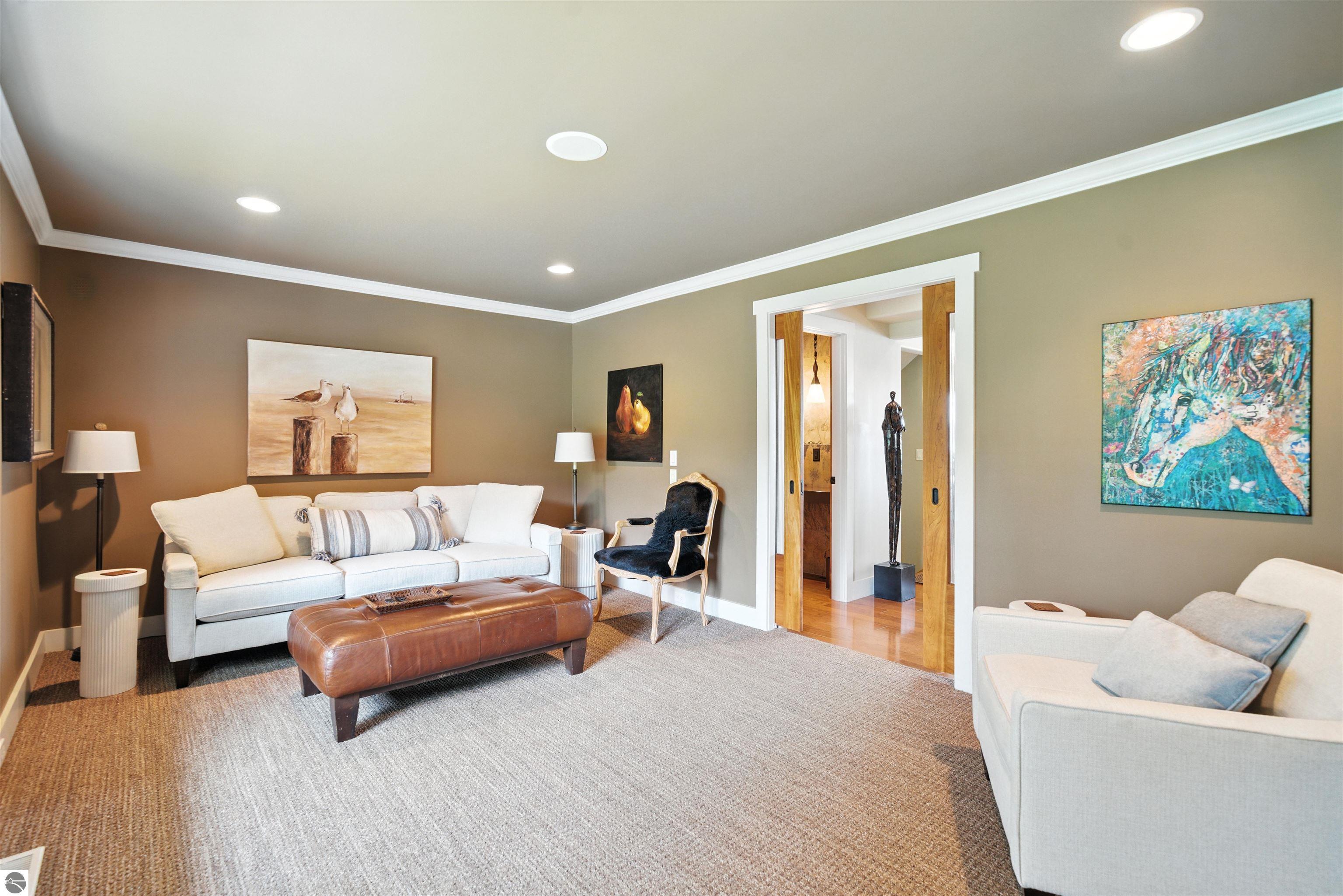 400 S Stony Point Road