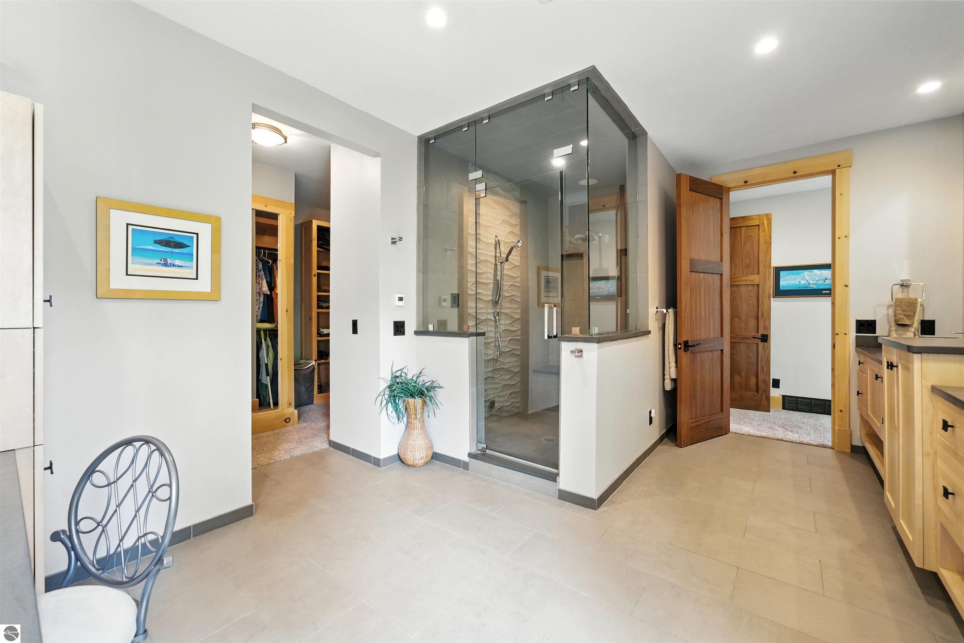 5566 S Spyglass Ridge Drive