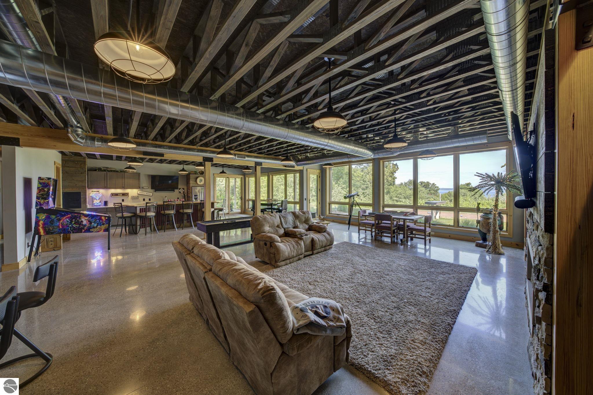 5566 S Spyglass Ridge Drive