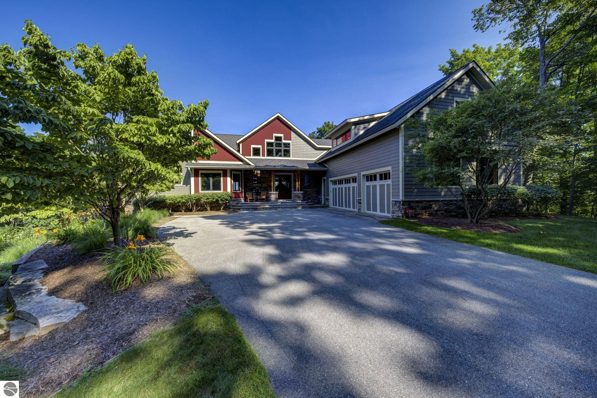 5566 S Spyglass Ridge Drive