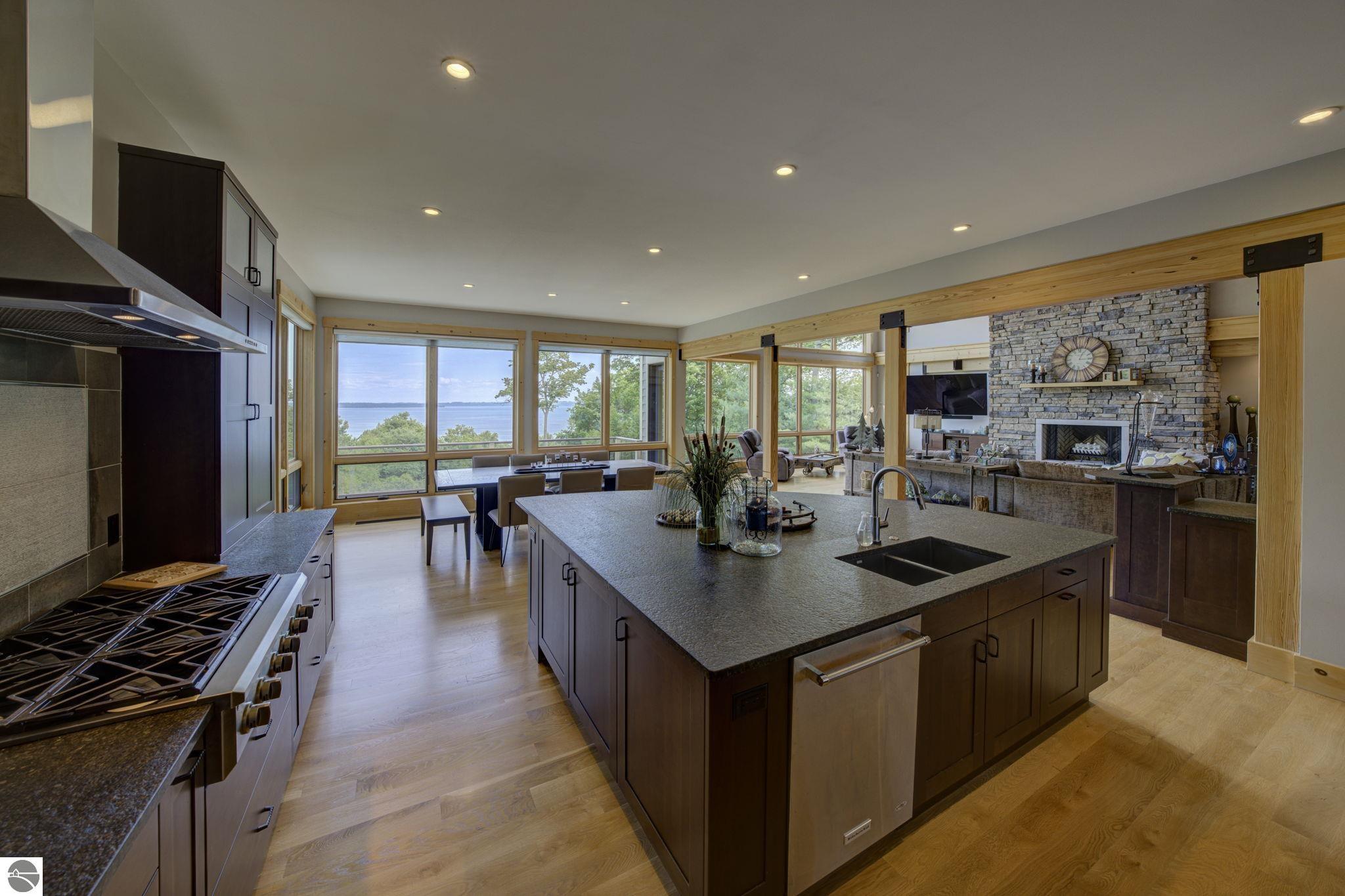 5566 S Spyglass Ridge Drive