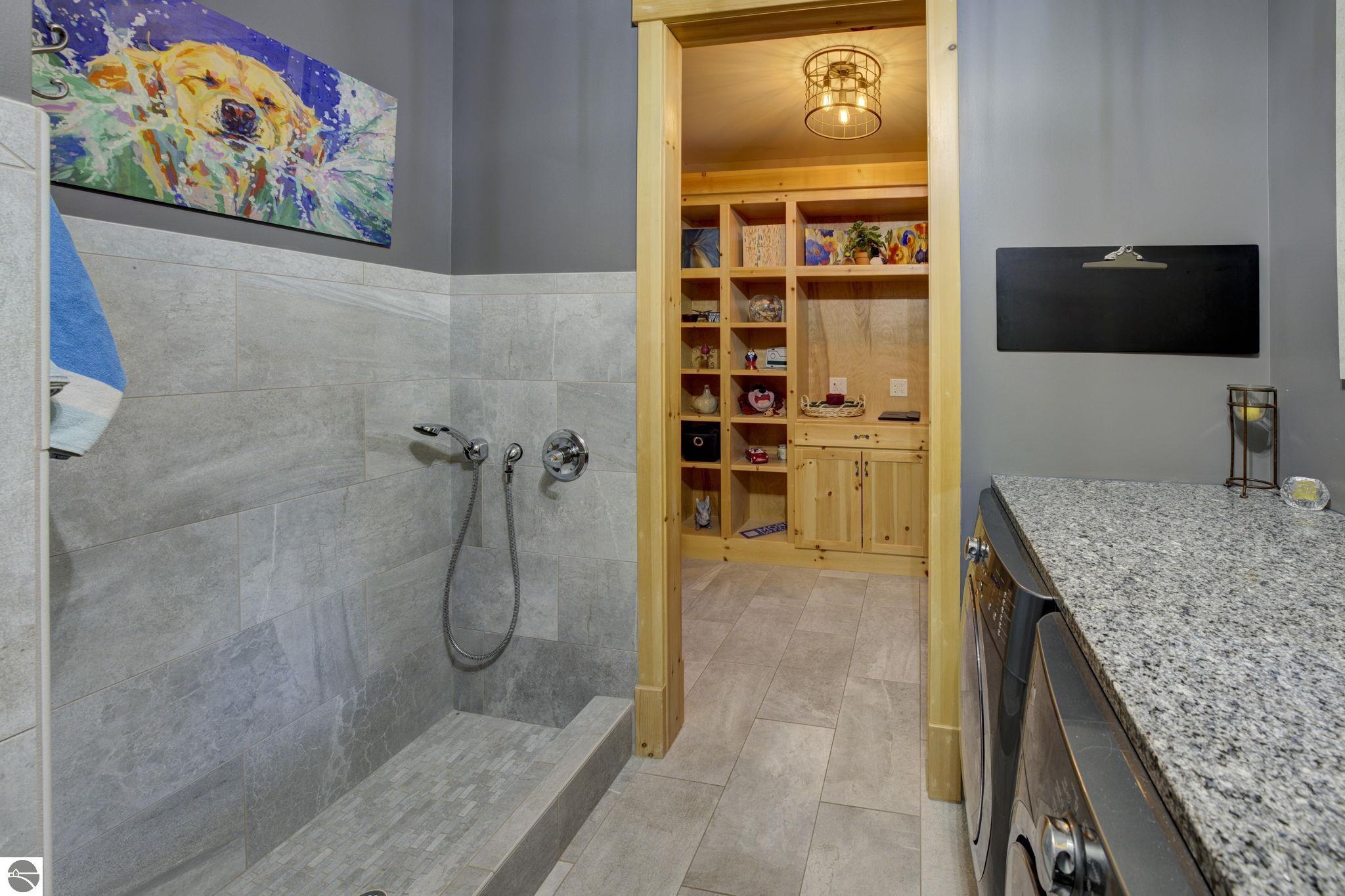 5566 S Spyglass Ridge Drive