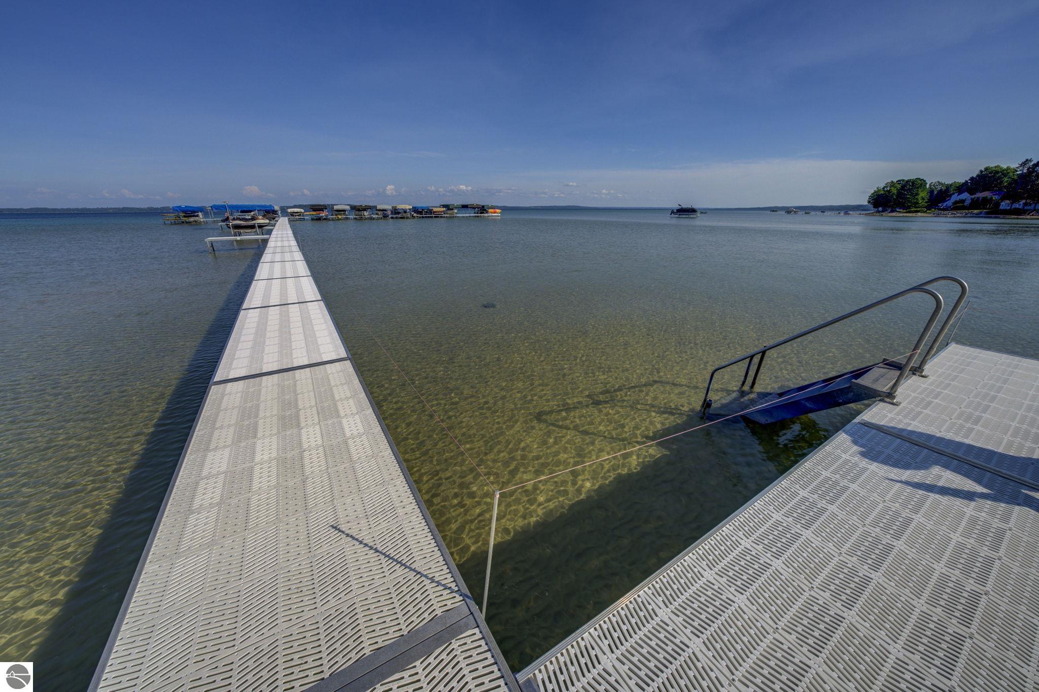 5566 S Spyglass Ridge Drive