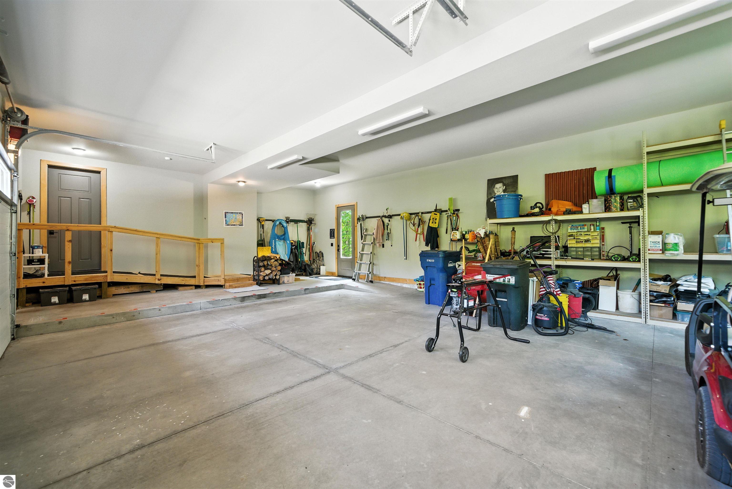 5566 S Spyglass Ridge Drive