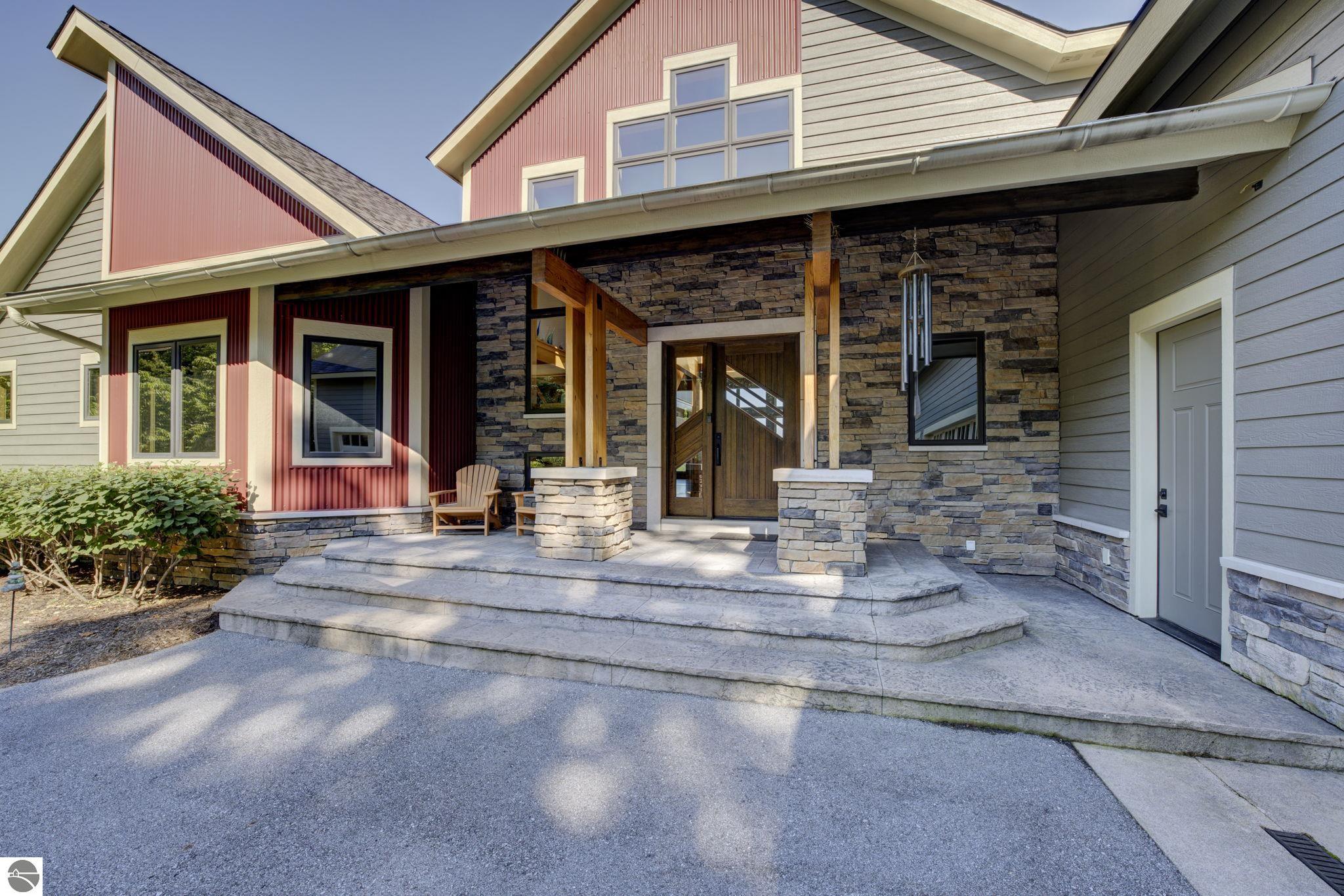 5566 S Spyglass Ridge Drive