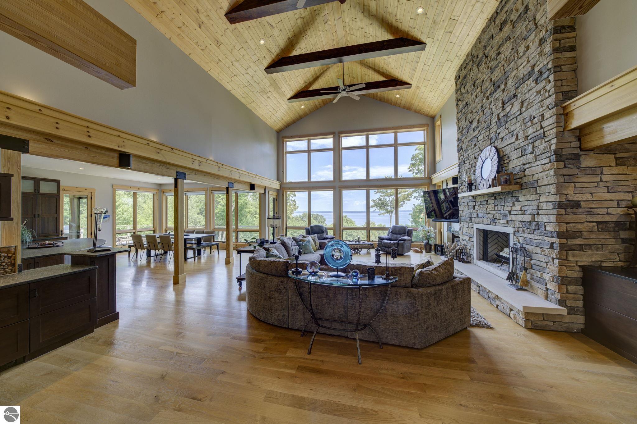 5566 S Spyglass Ridge Drive