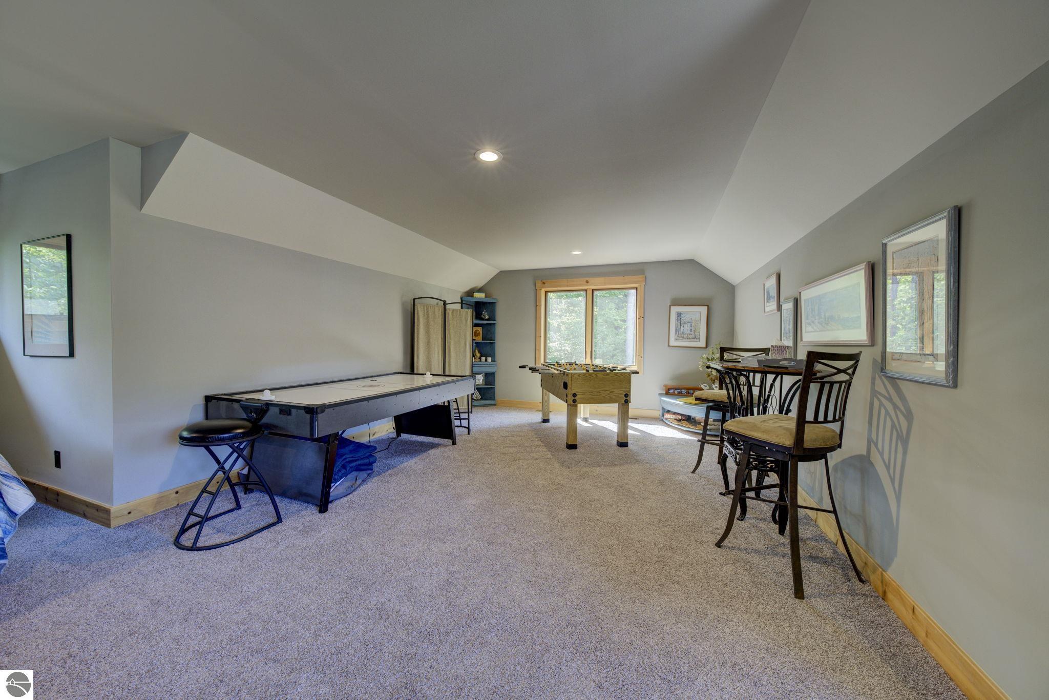 5566 S Spyglass Ridge Drive