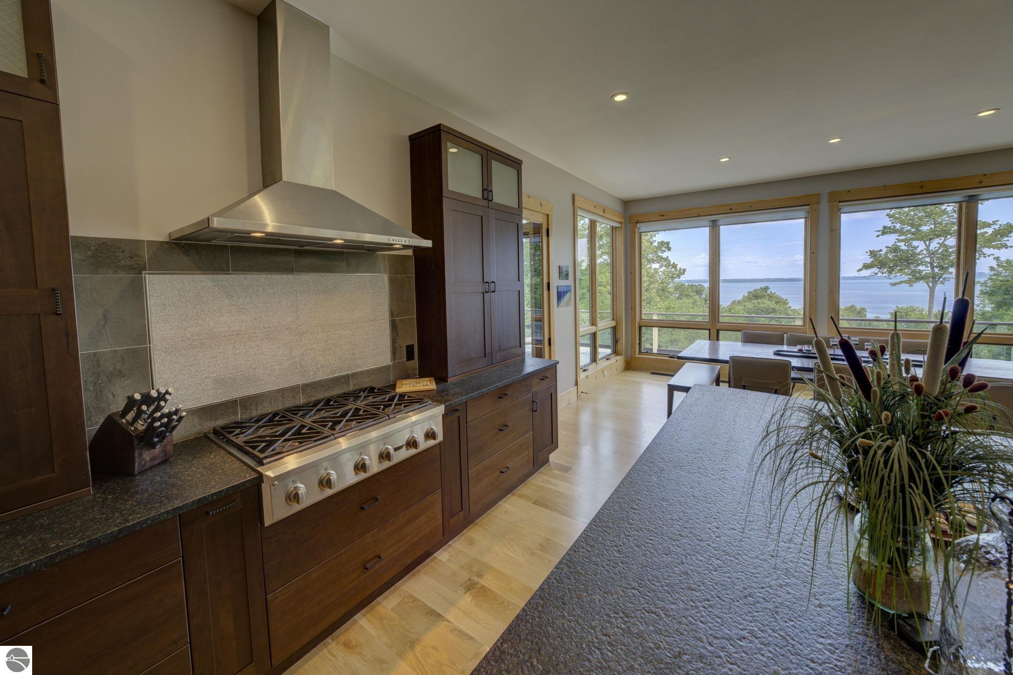 5566 S Spyglass Ridge Drive