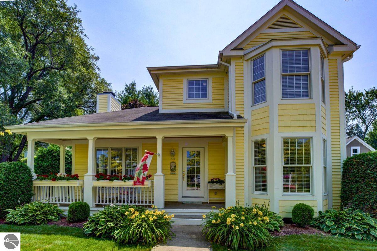 723 Lake Park Drive