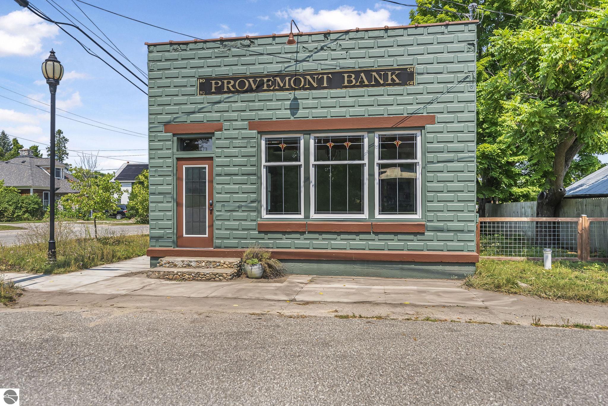 116 W Meinrad Street