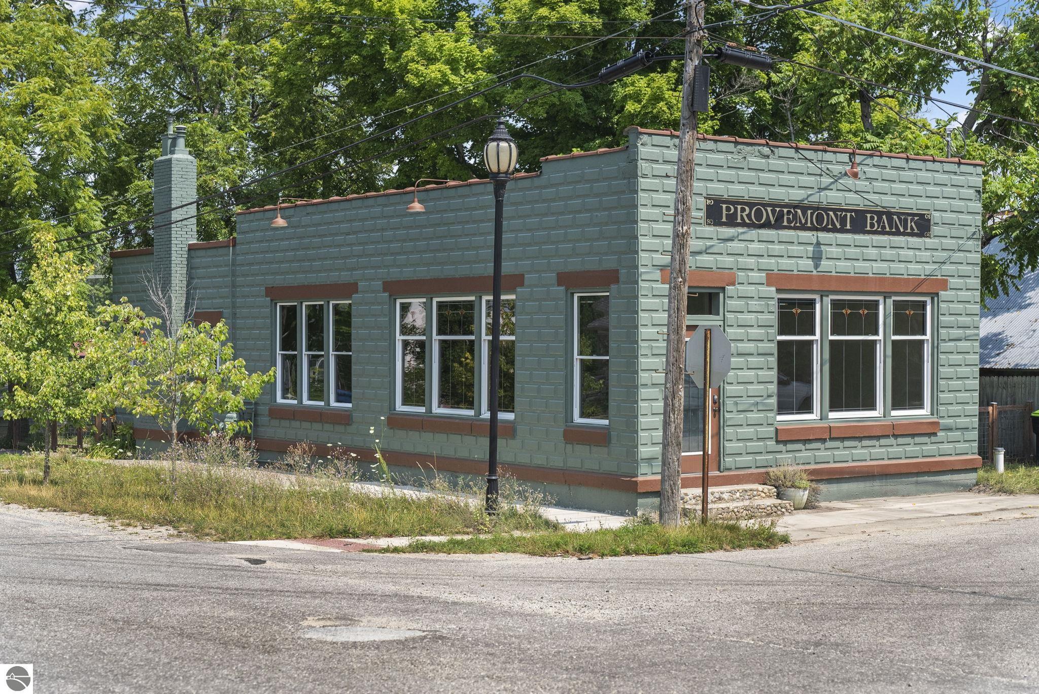 116 W Meinrad Street