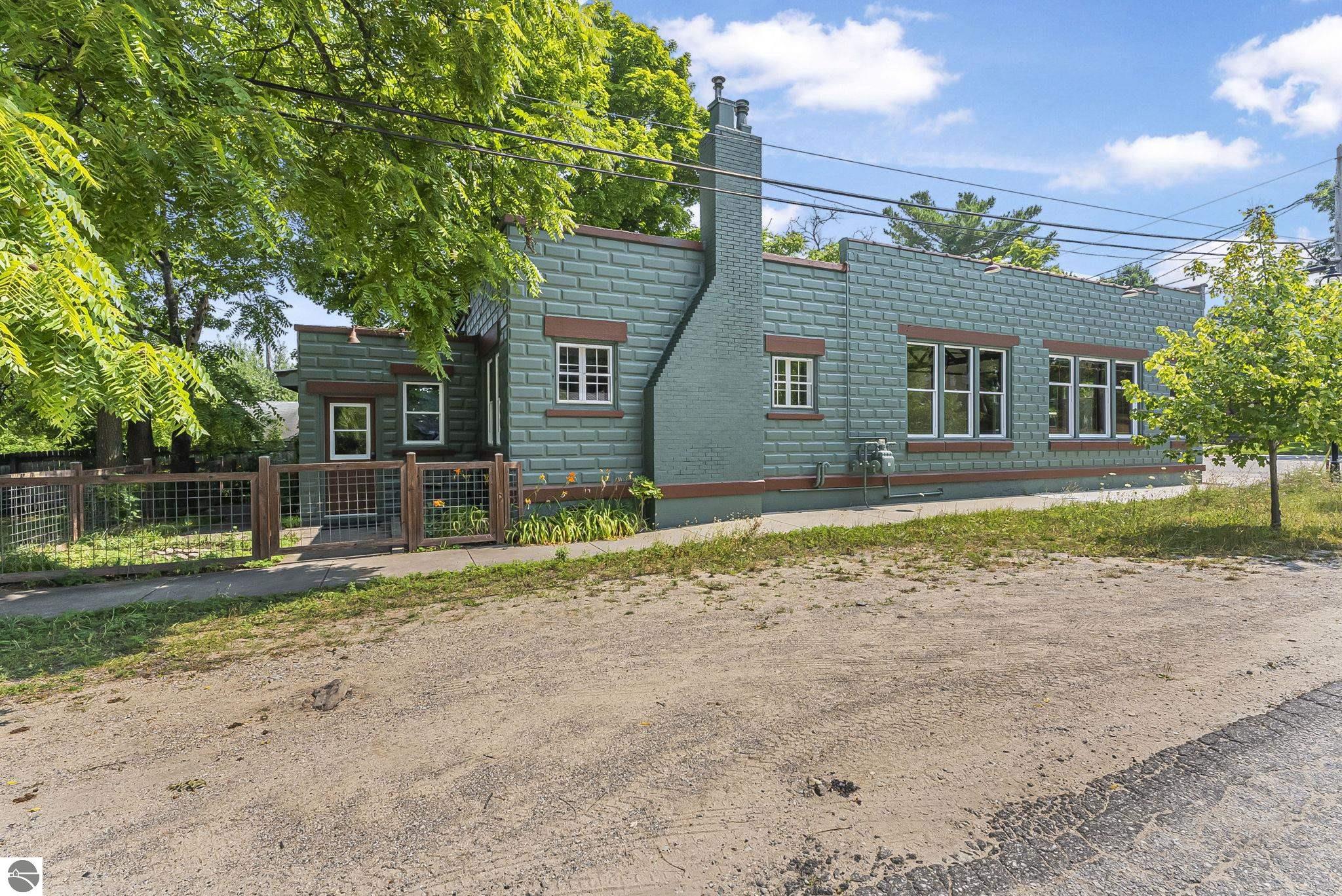 116 W Meinrad Street