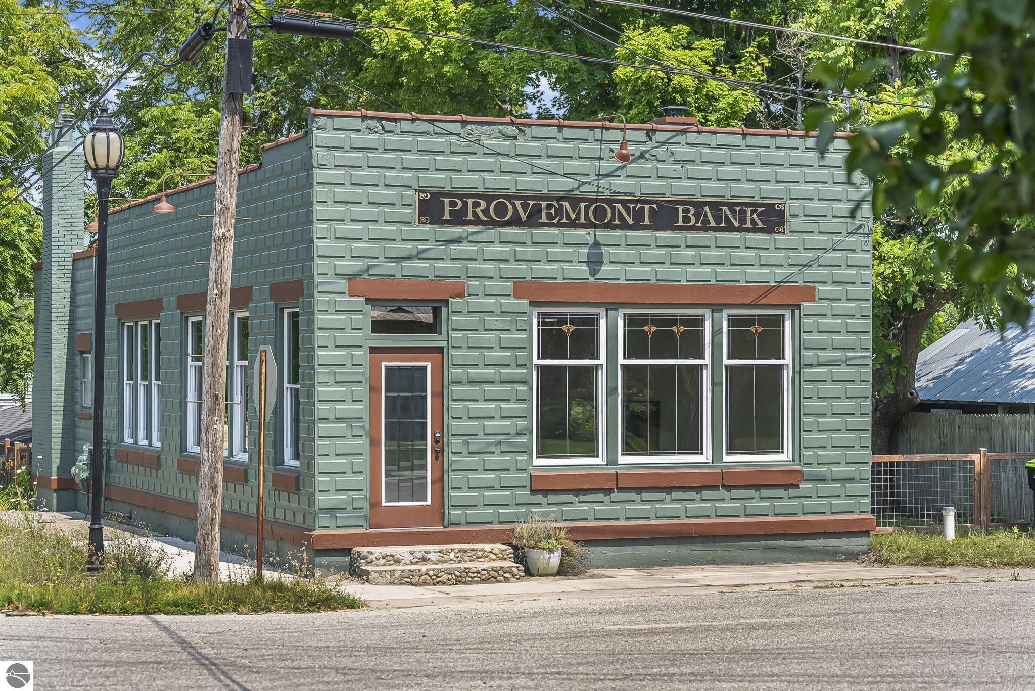 116 W Meinrad Street