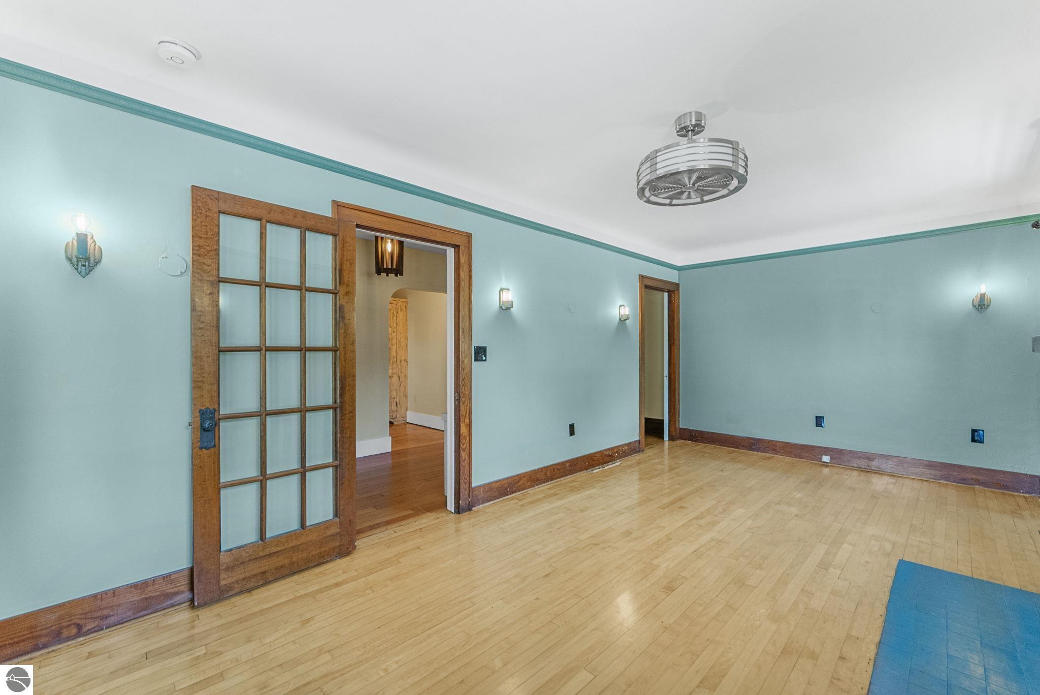116 W Meinrad Street