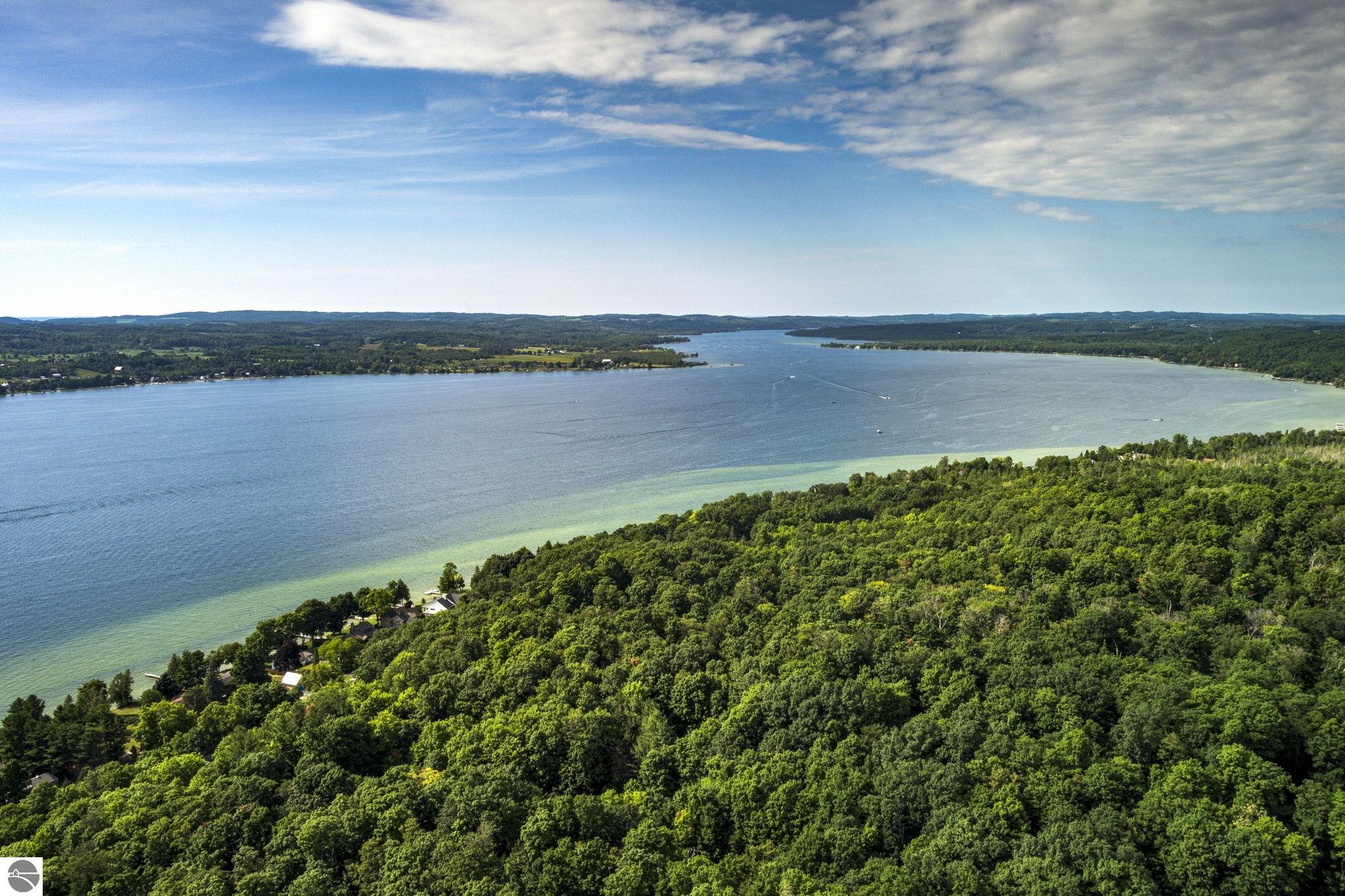 7802 S Lakeview Road