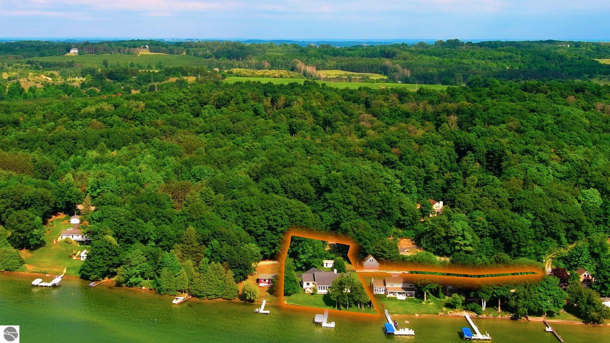 7802 S Lakeview Road