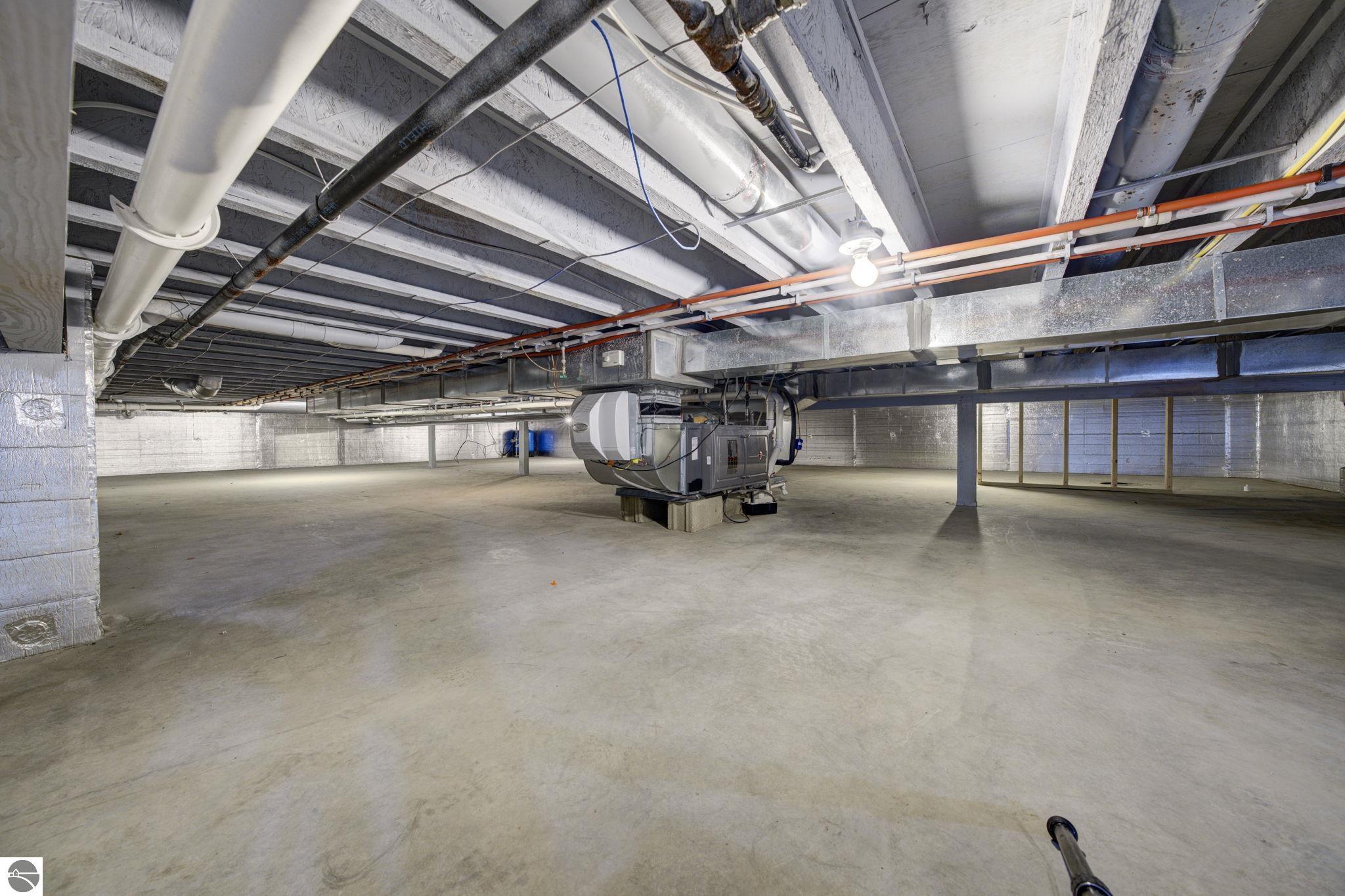 7802 S Lakeview Road