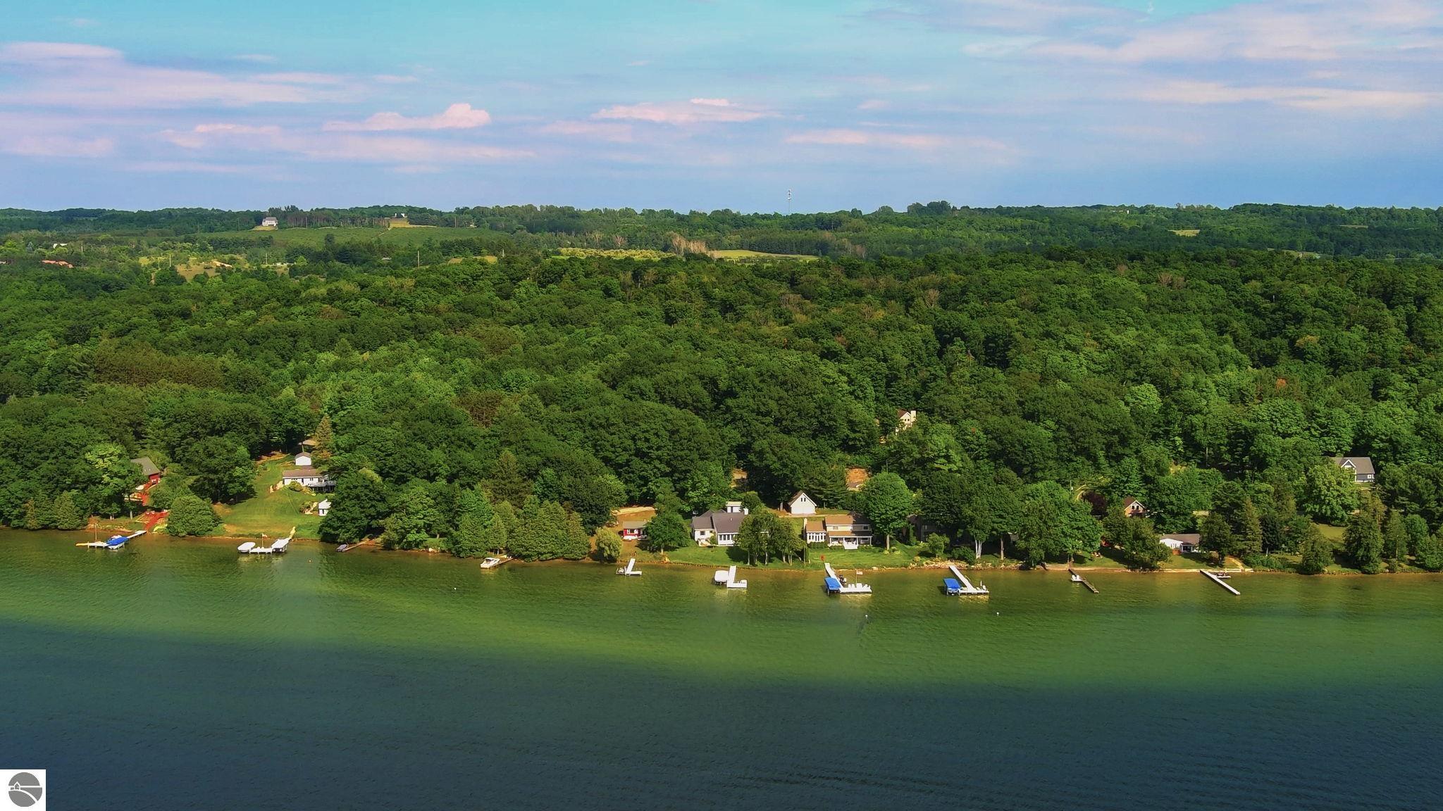 7802 S Lakeview Road