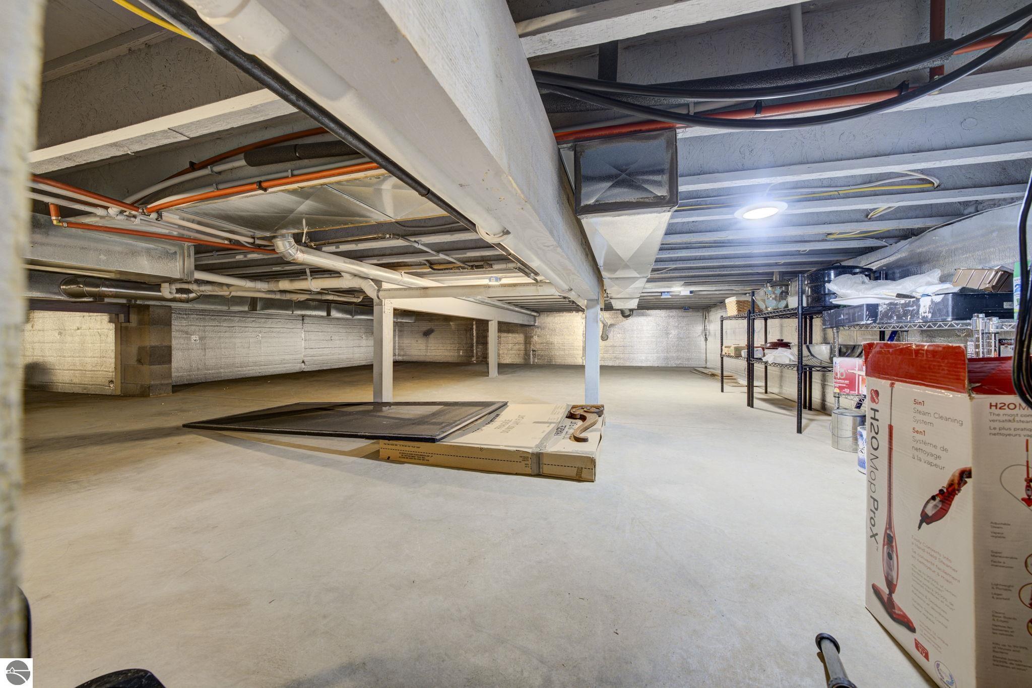 7802 S Lakeview Road