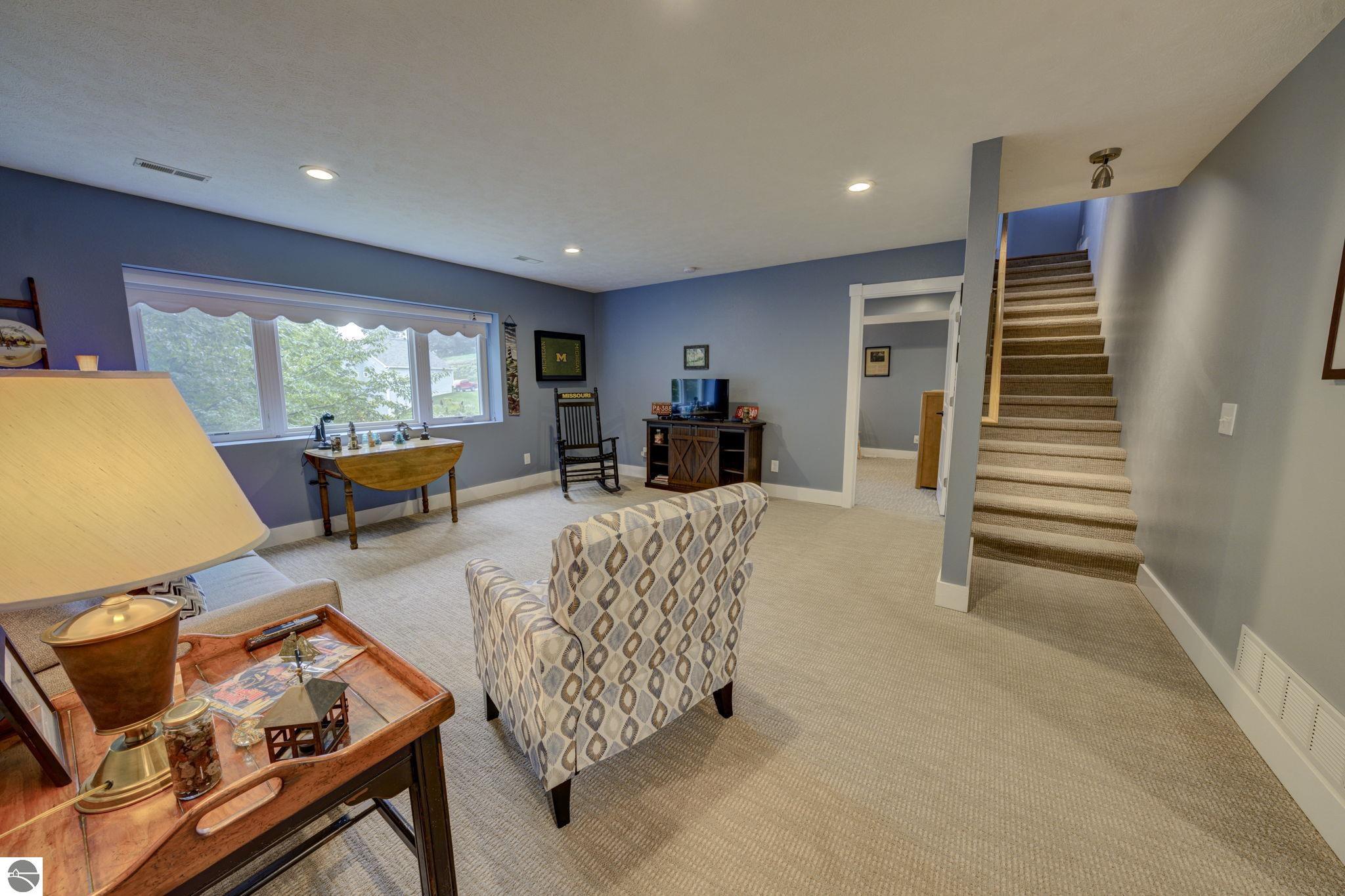 1872 N Blue Water Court