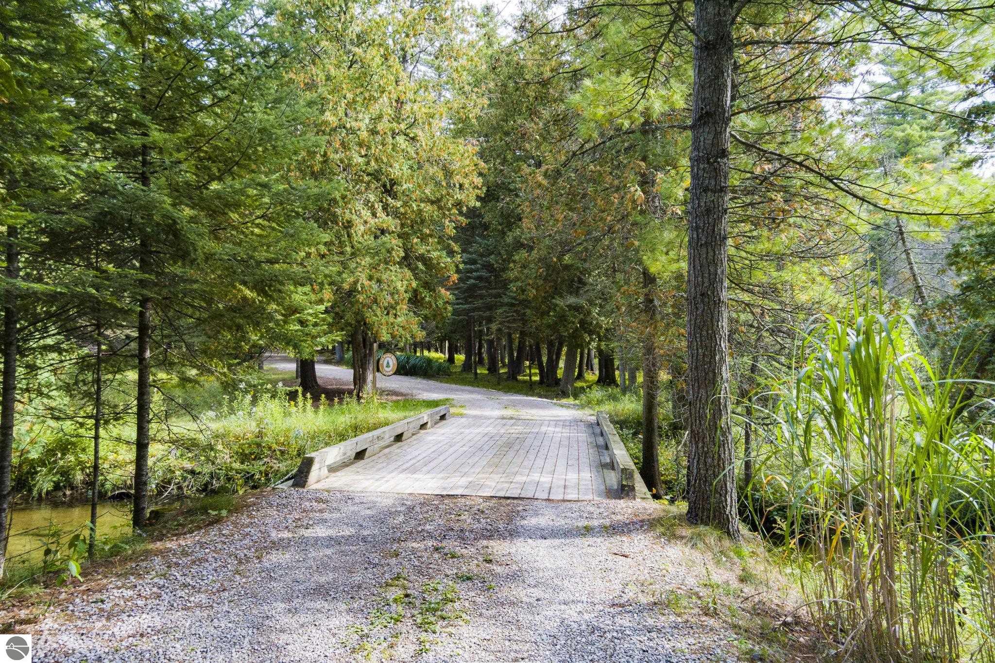 8895 Supply Road