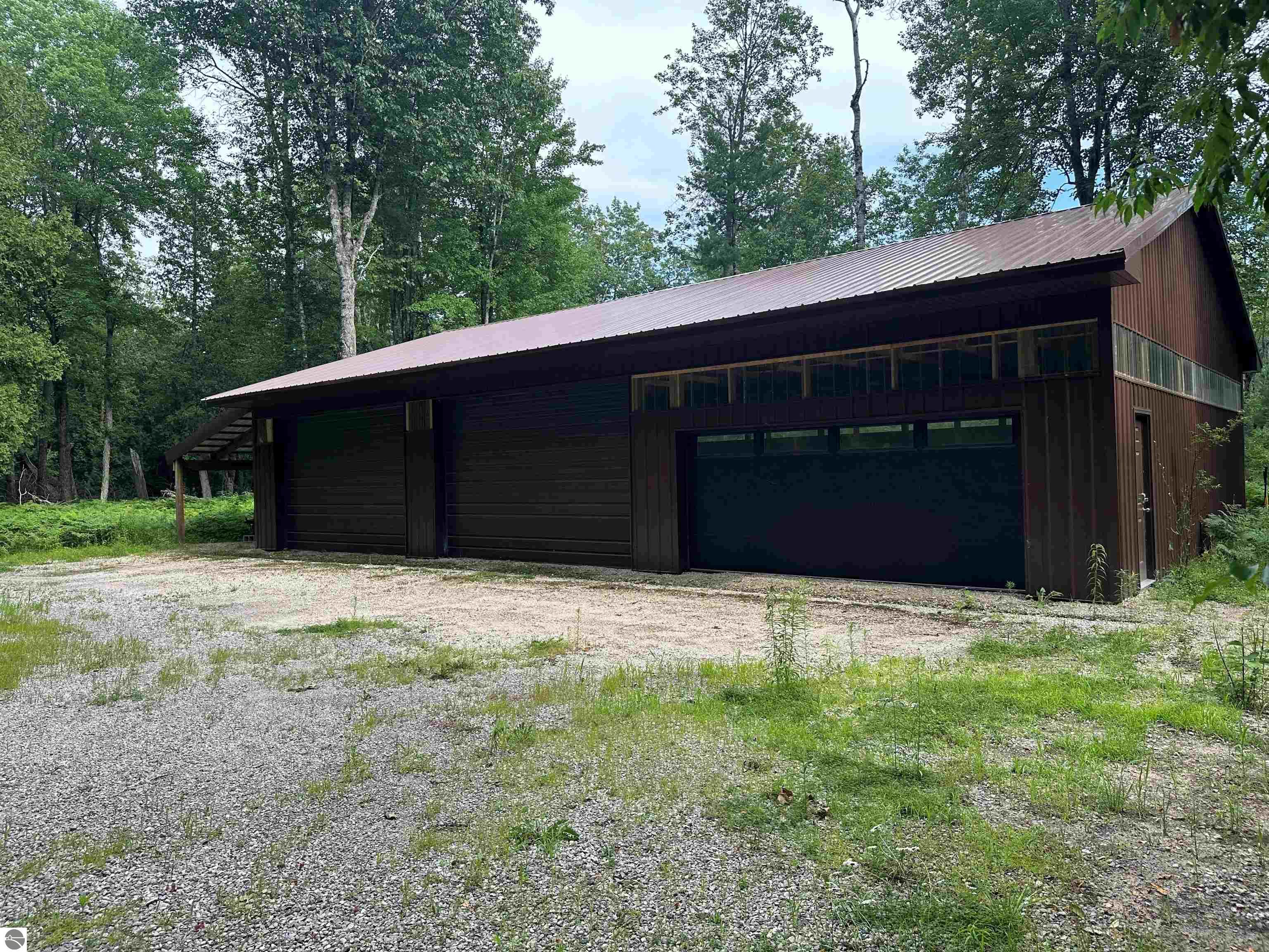 8895 Supply Road