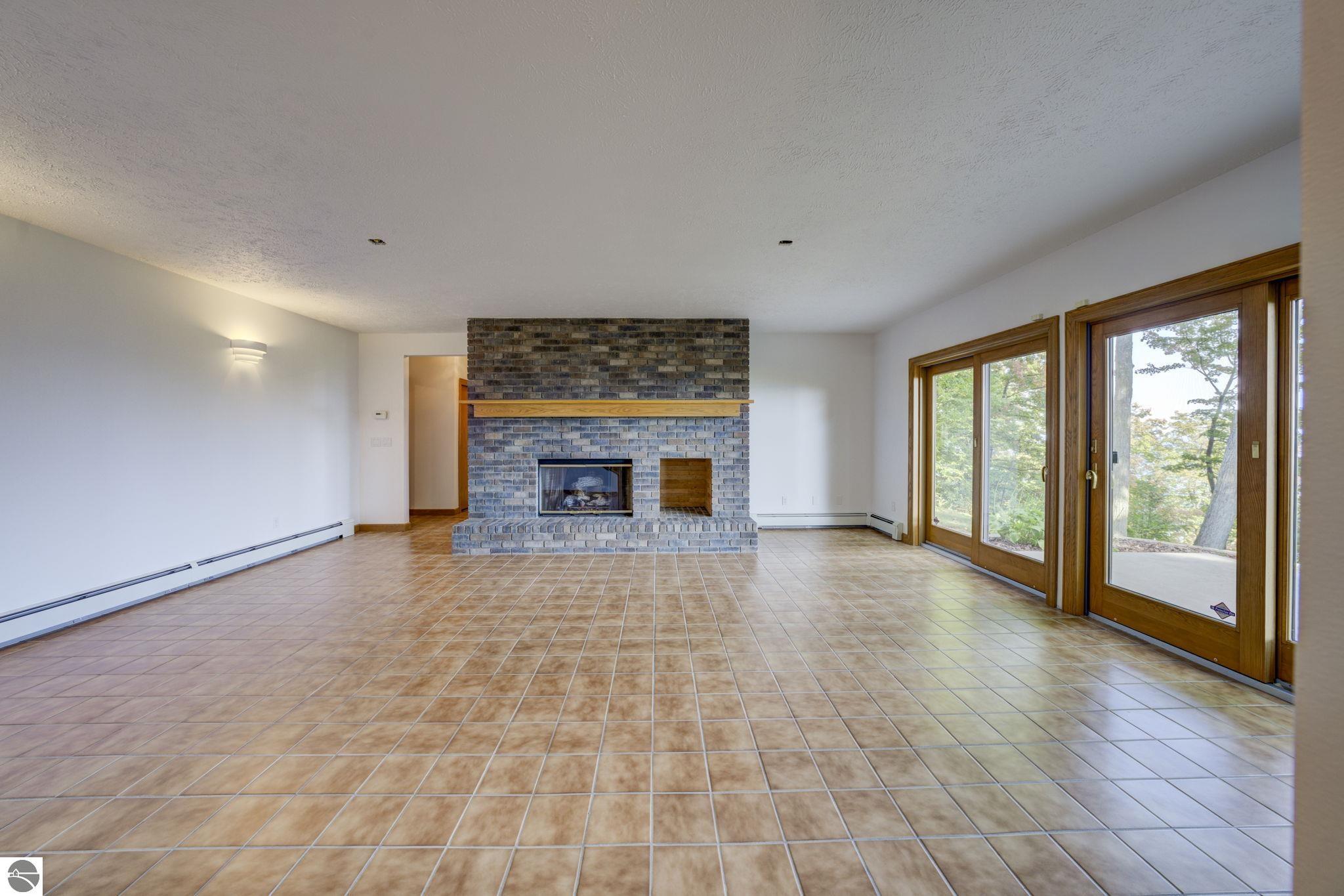 931 S Ridgeview Trail