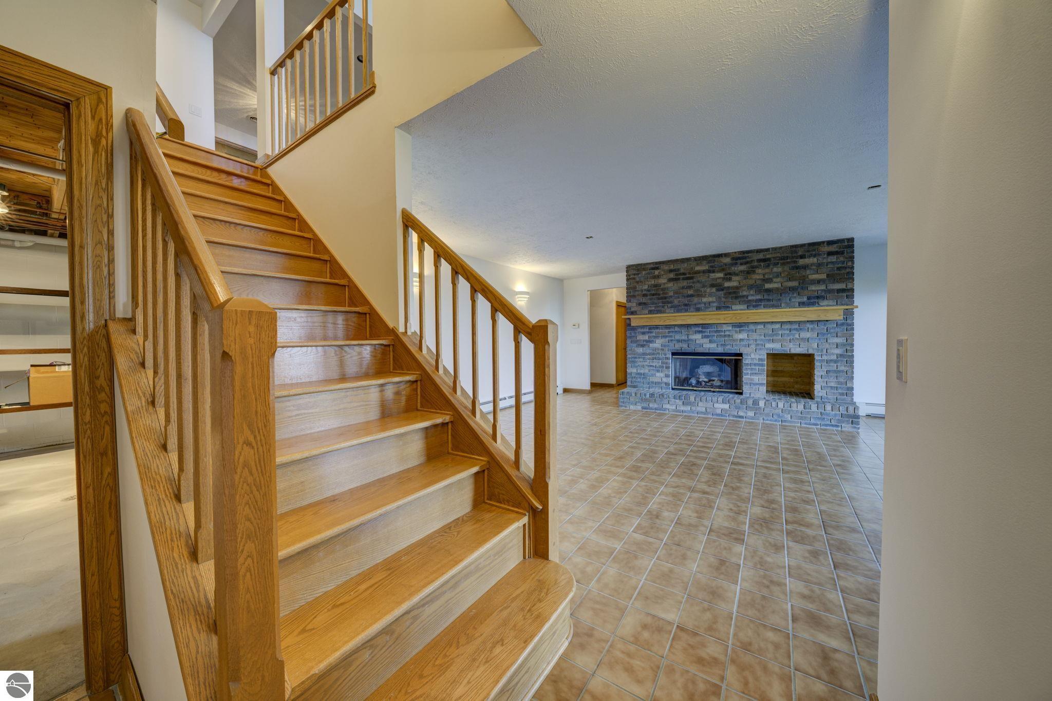 931 S Ridgeview Trail