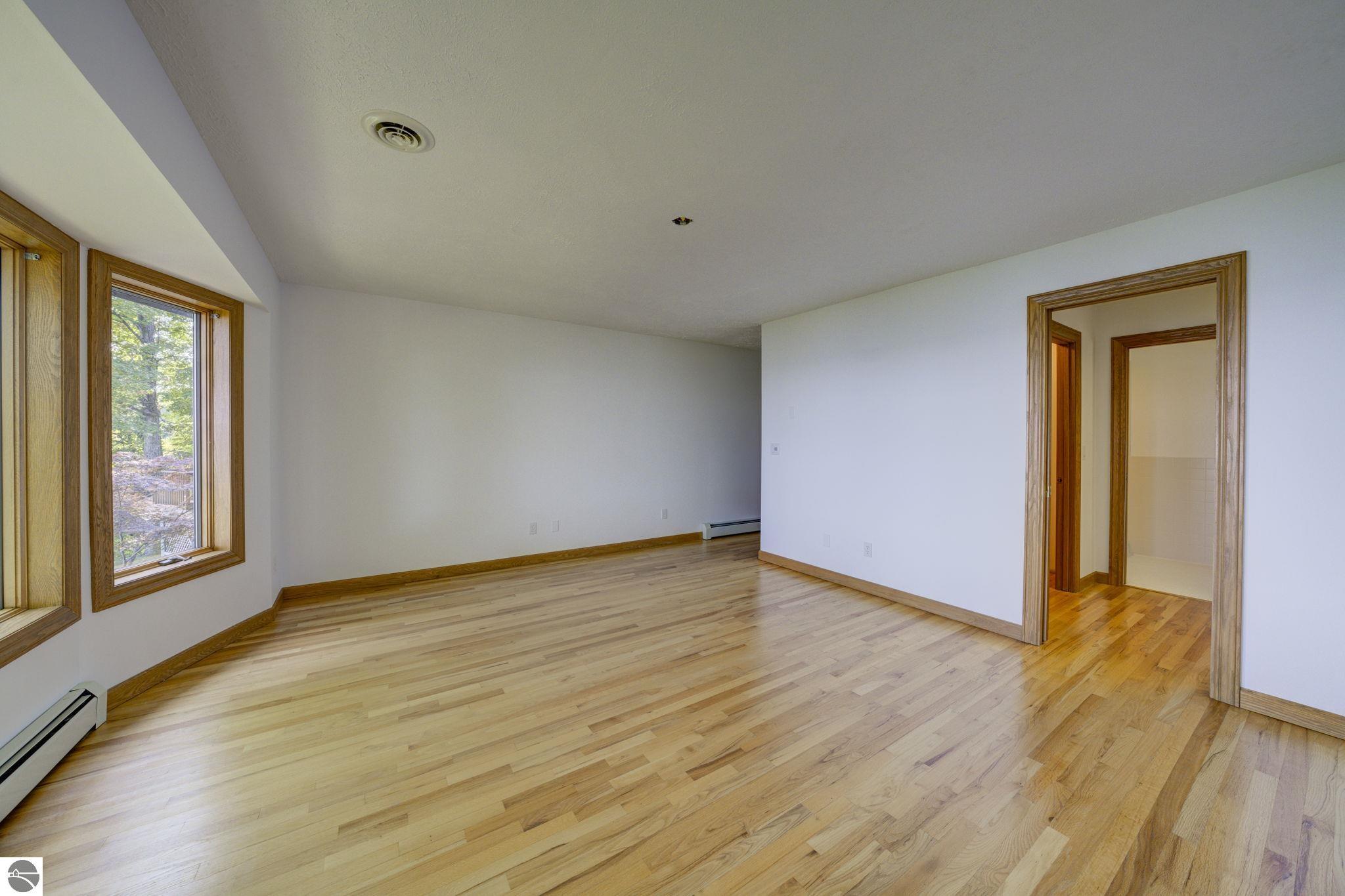 931 S Ridgeview Trail