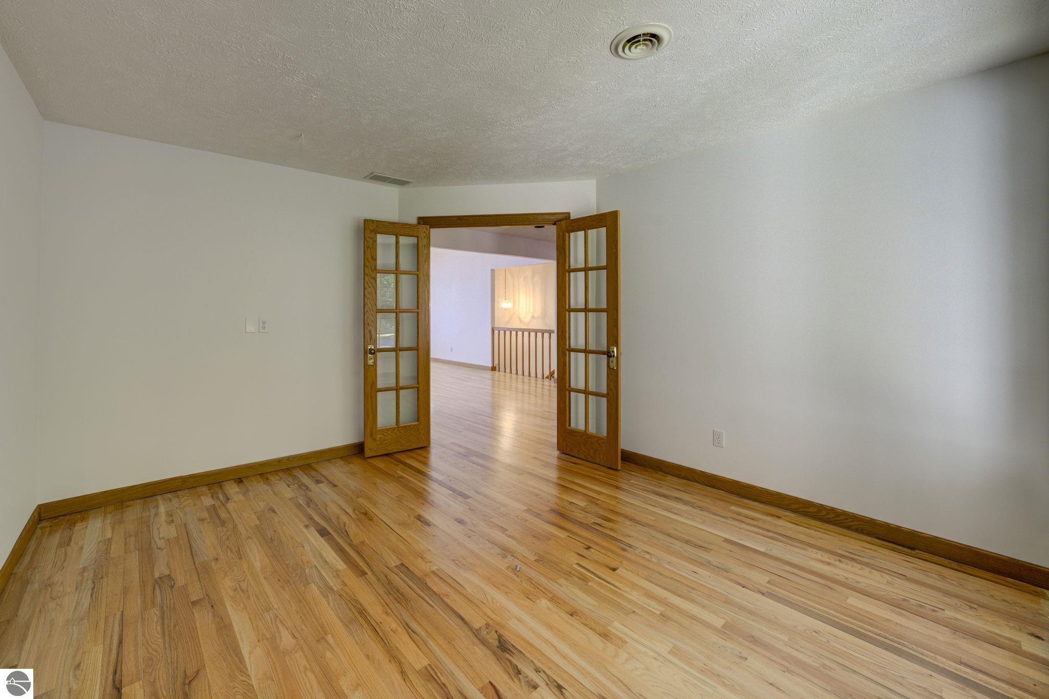 931 S Ridgeview Trail