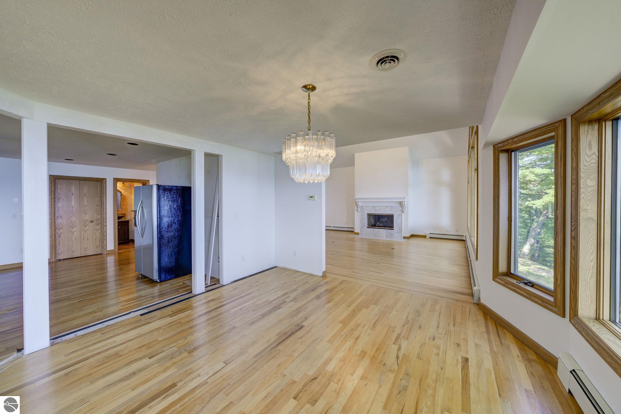 931 S Ridgeview Trail