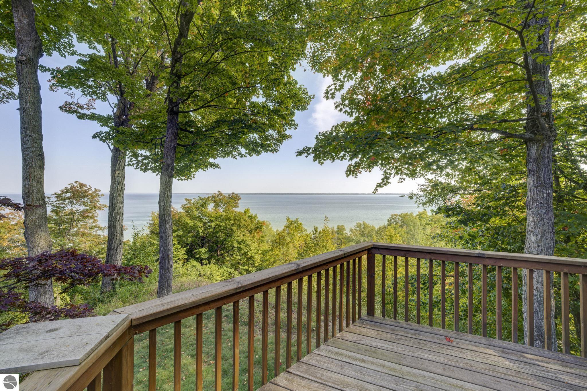 931 S Ridgeview Trail