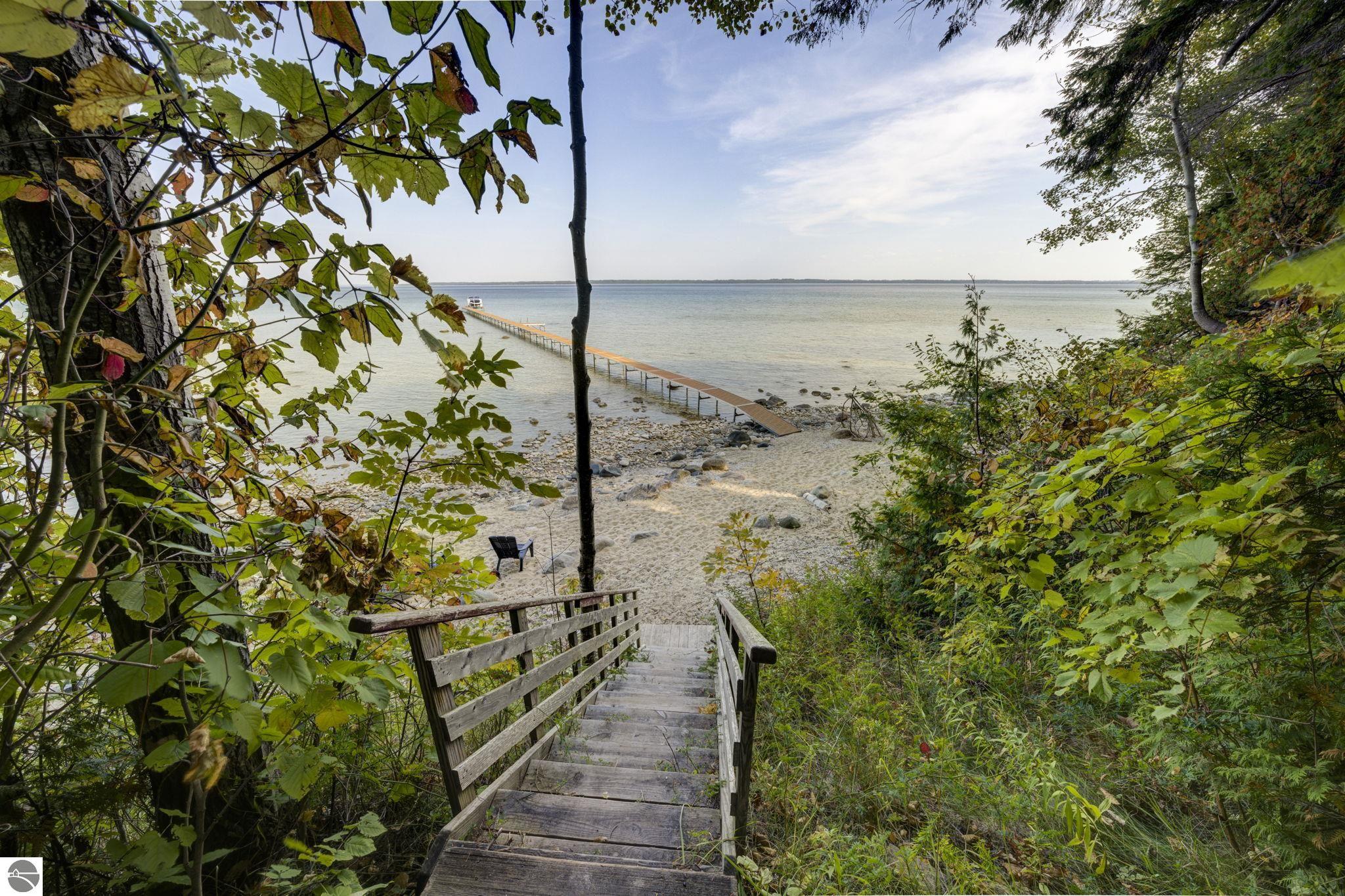 931 S Ridgeview Trail