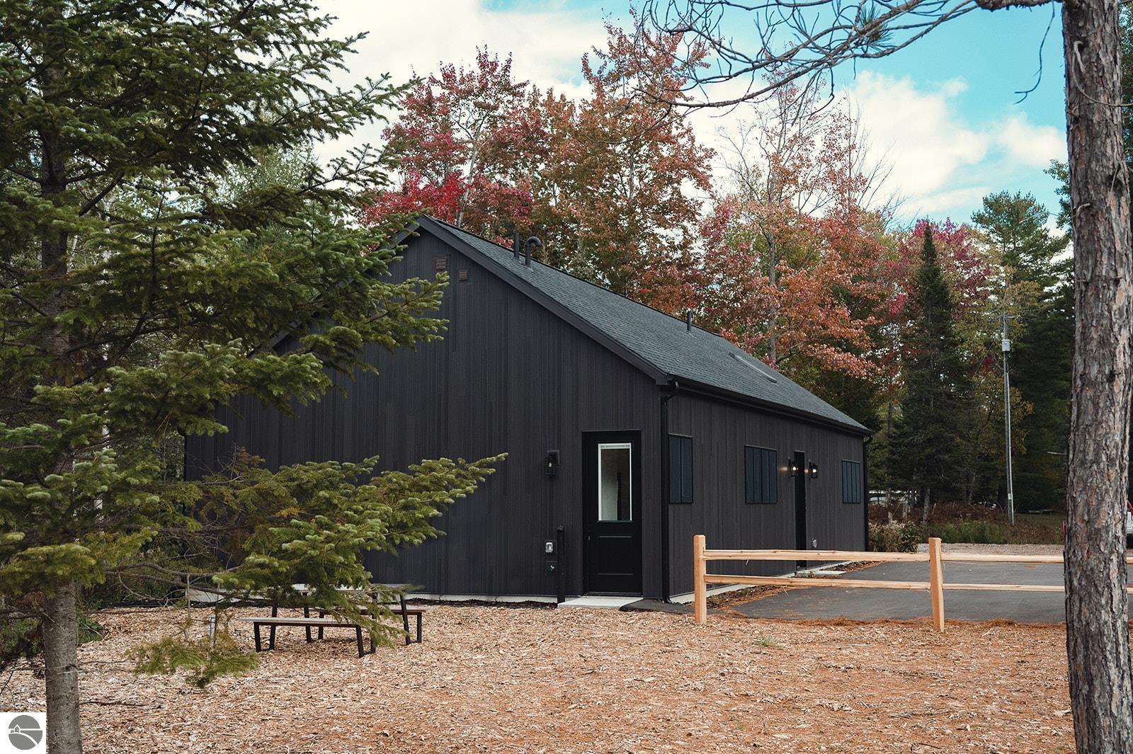 8989 Supply Road