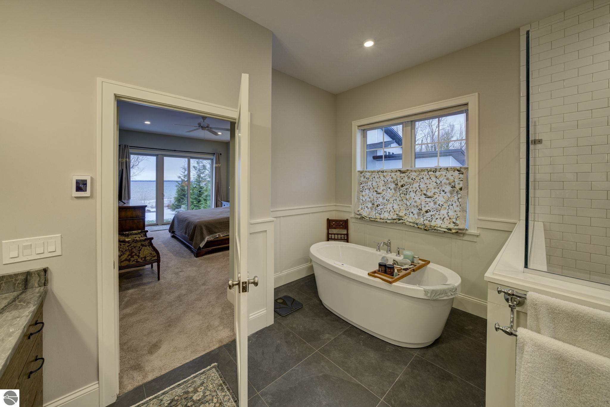 340 N Nanagosa Trail