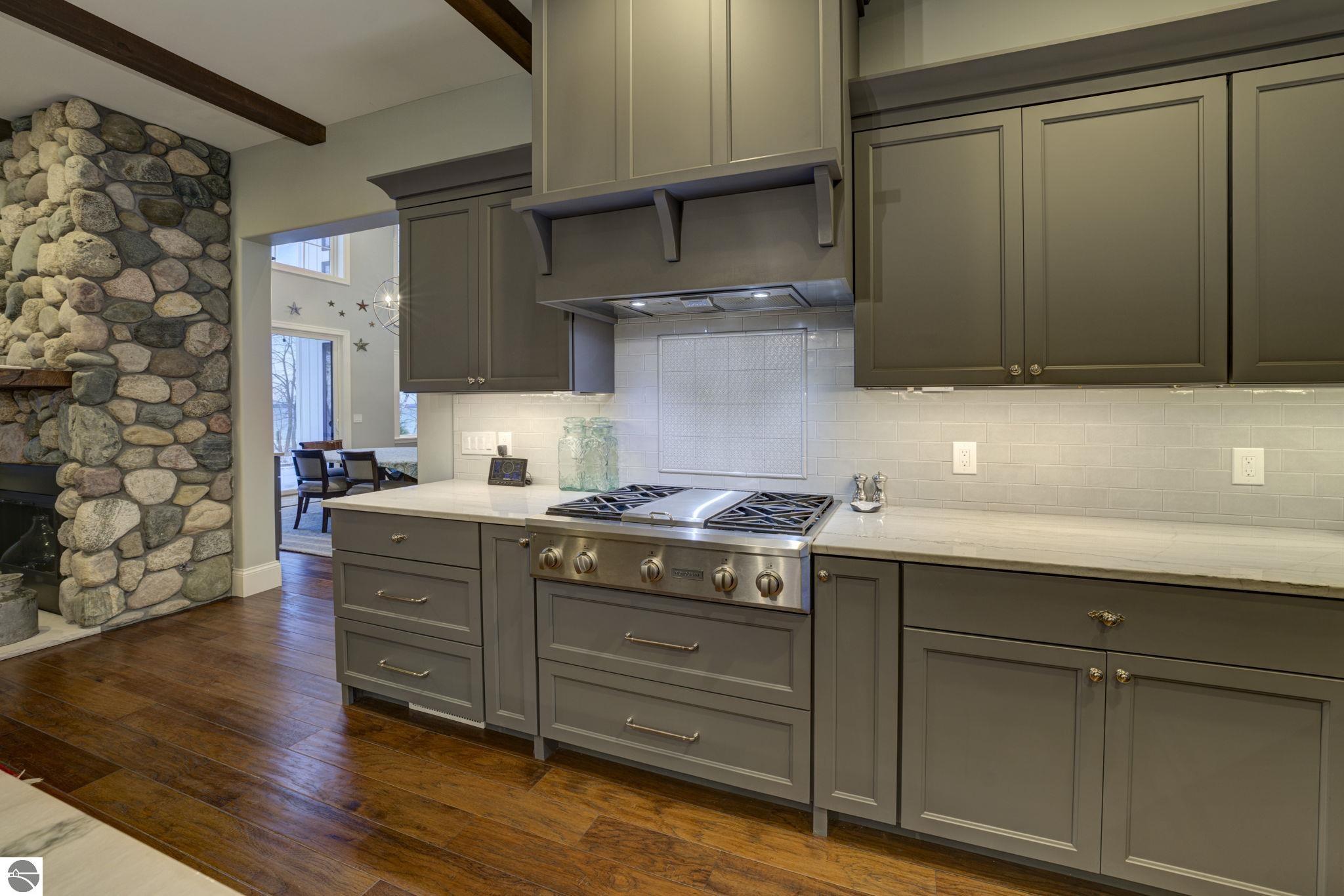 340 N Nanagosa Trail