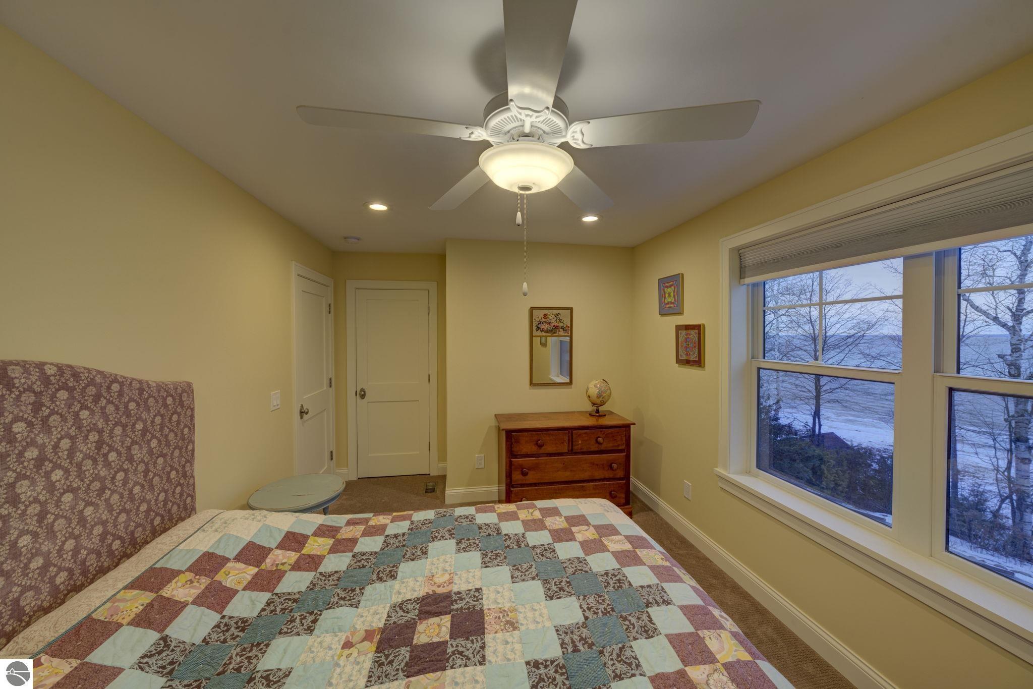 340 N Nanagosa Trail