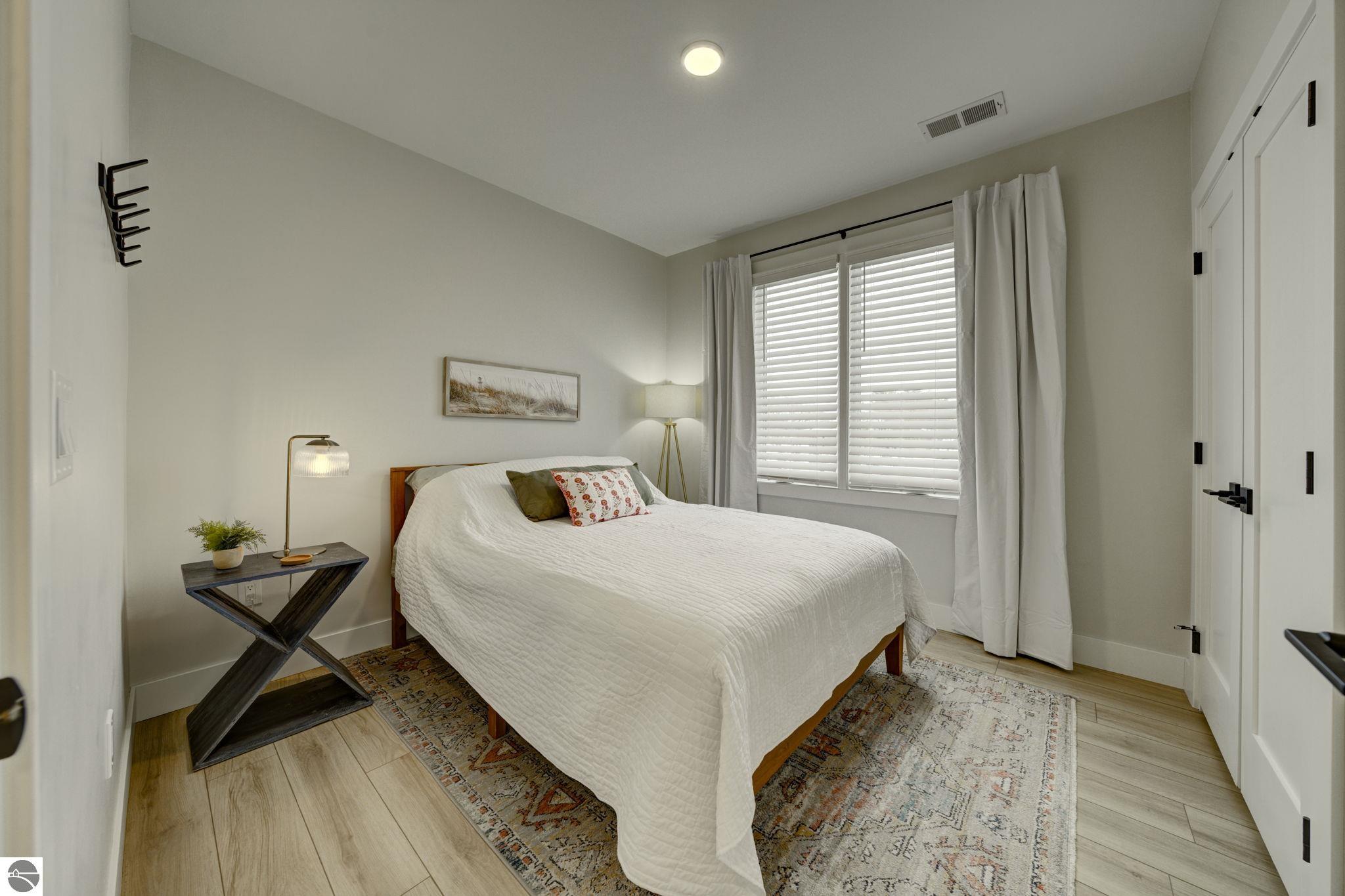 708 Randolph Street # 206