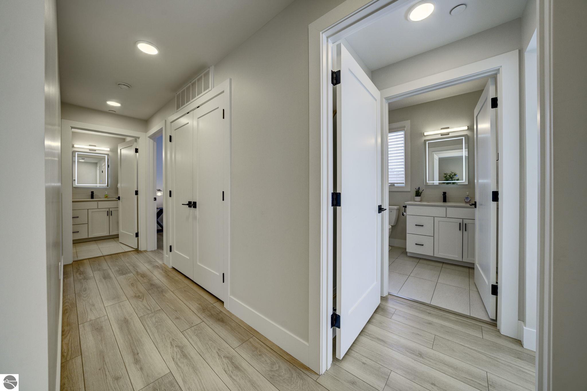 708 Randolph Street # 206